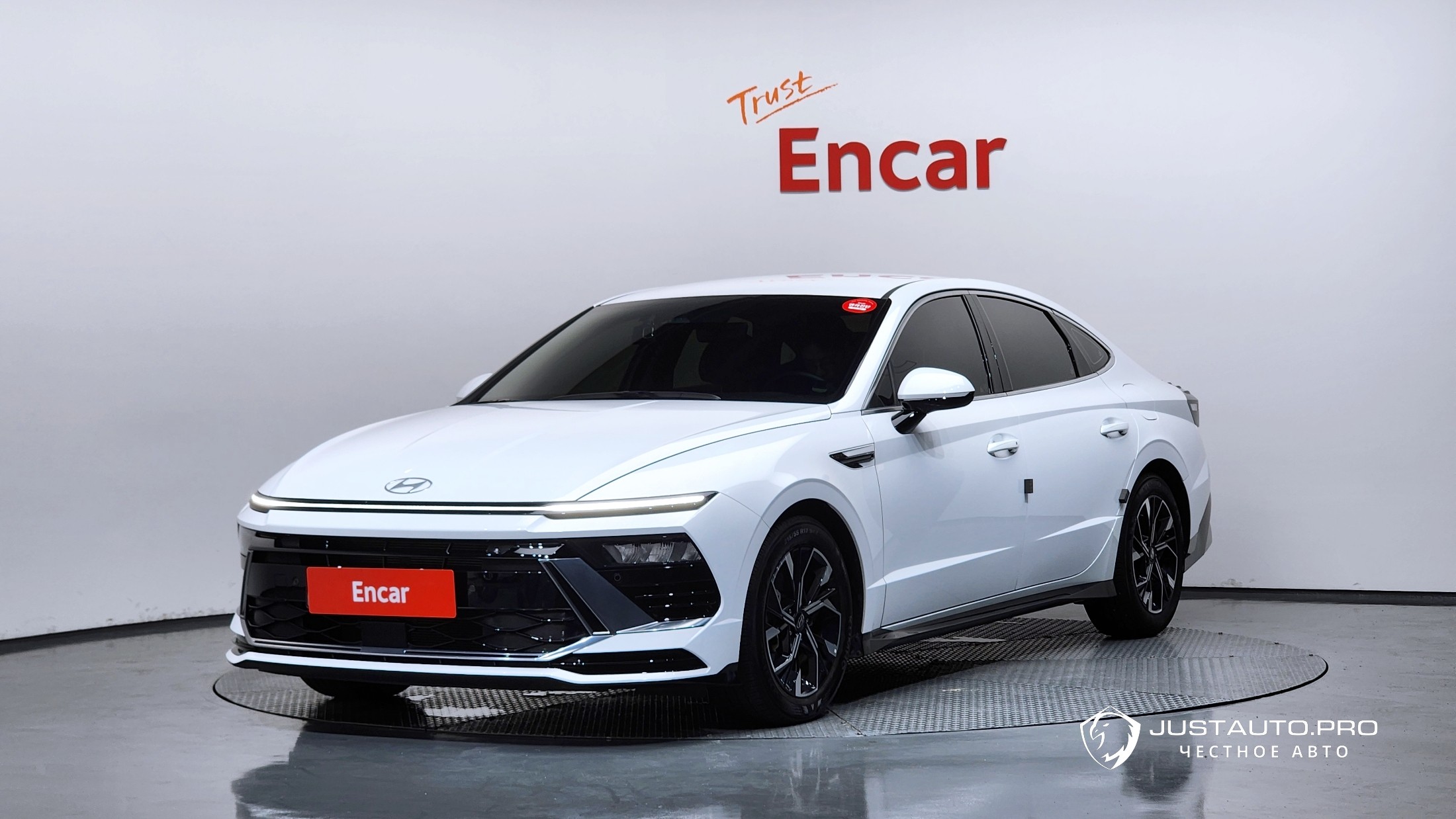 Автомобиль Hyundai Sonata