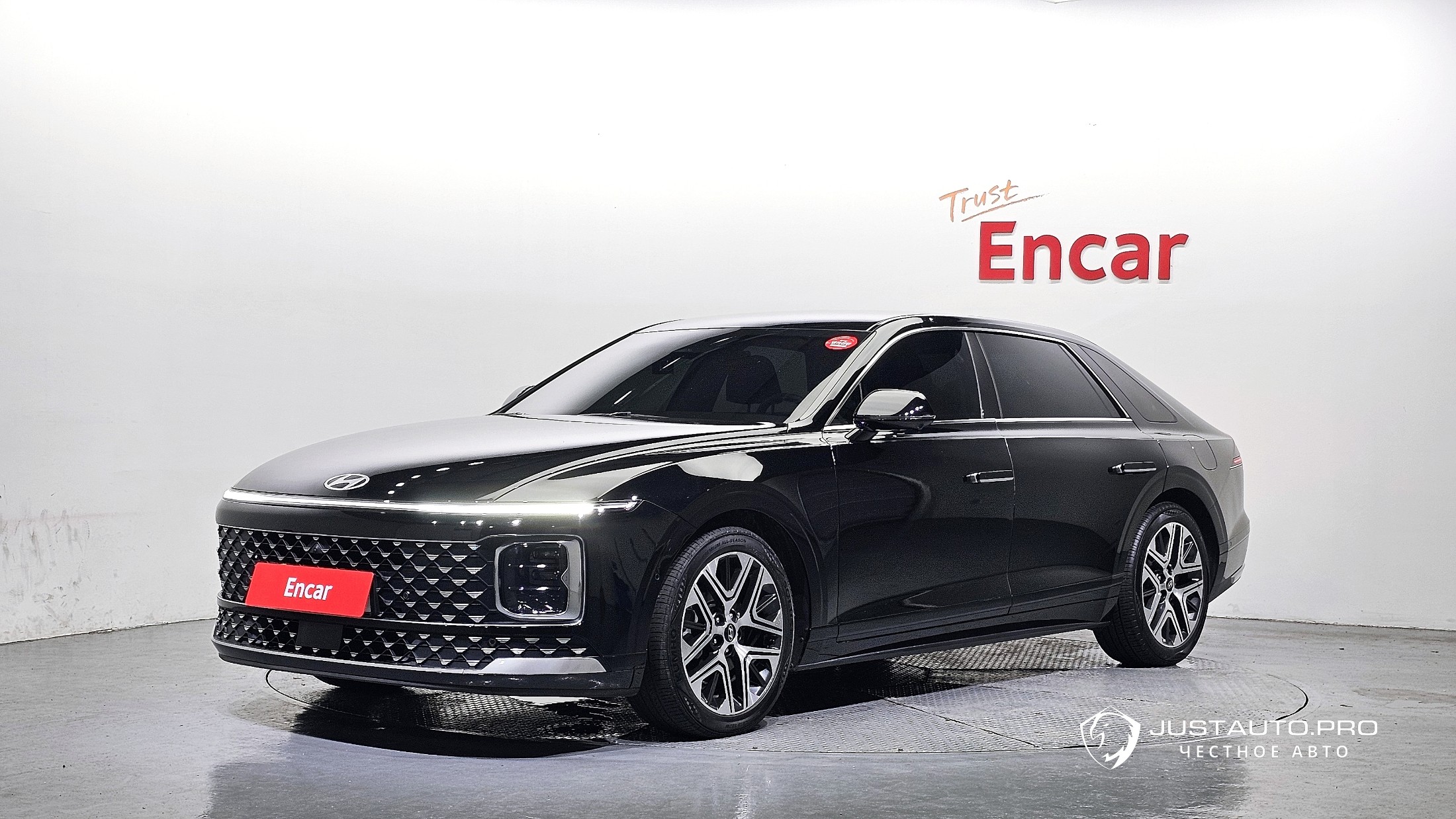 Автомобиль Hyundai Grandeur