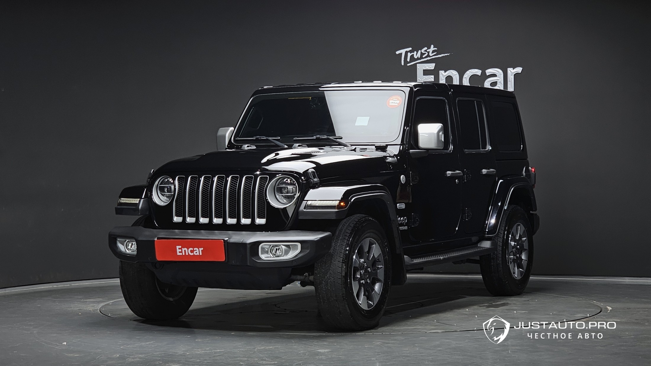 Автомобиль Jeep Wrangler