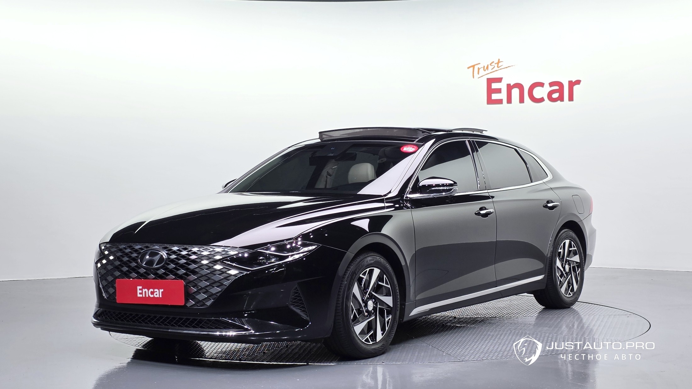 Автомобиль Hyundai Grandeur