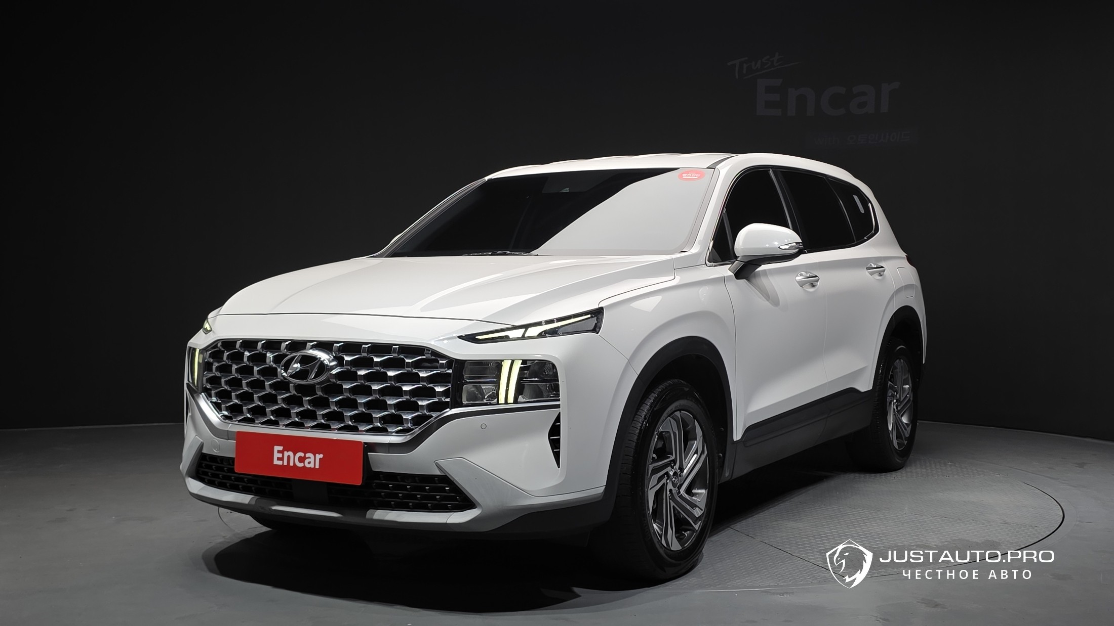 Автомобиль Hyundai Santafe