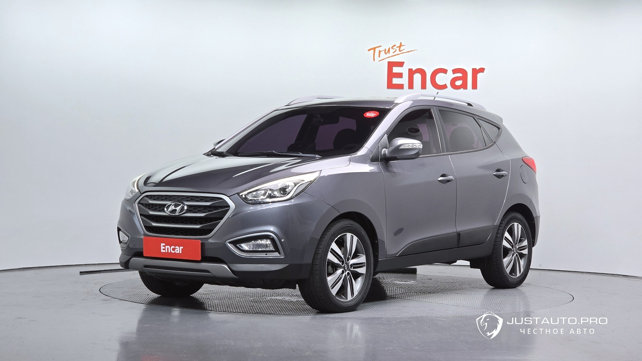 Автомобиль Hyundai Tucson