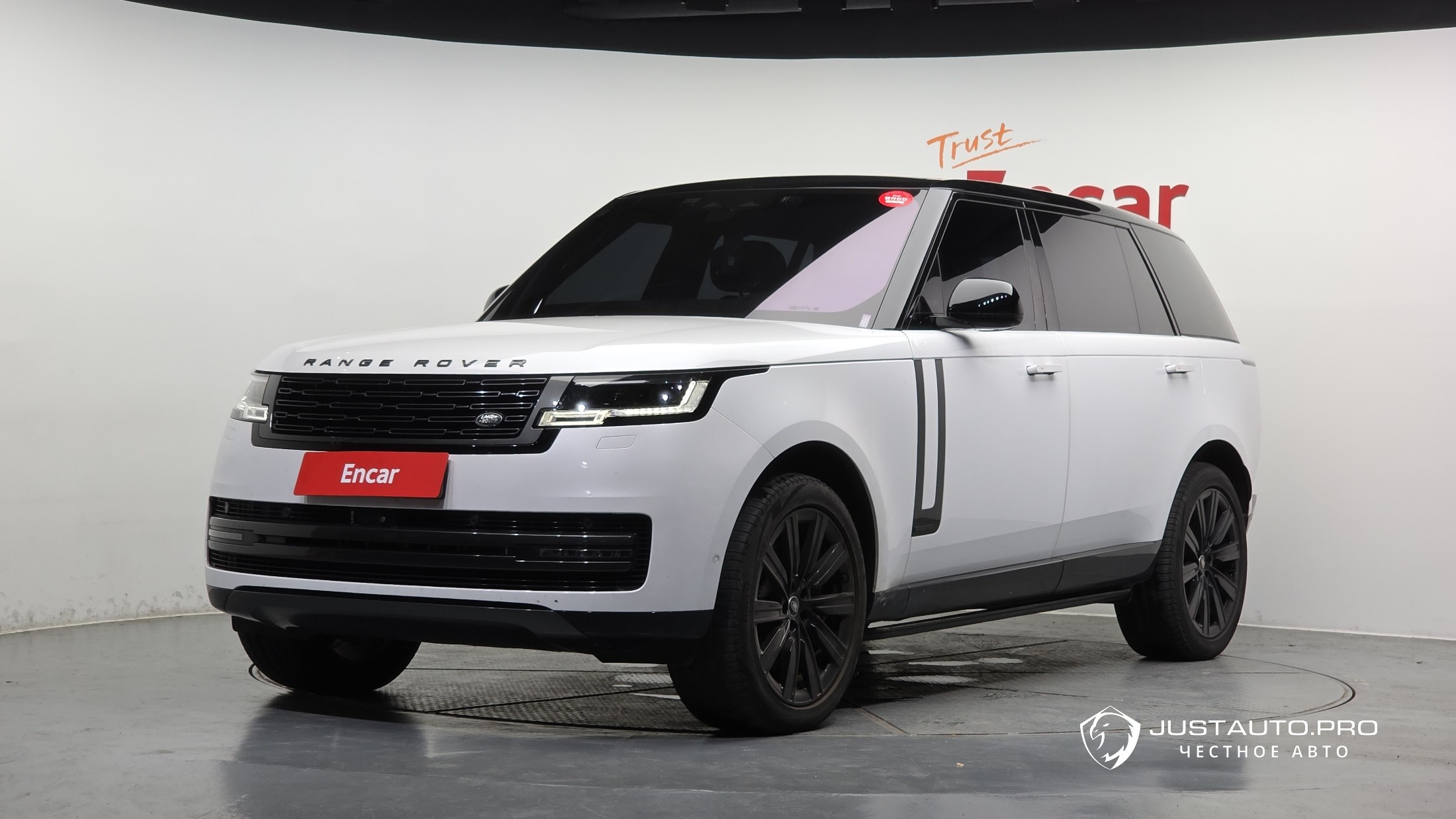 Автомобиль Land Rover Range Rover