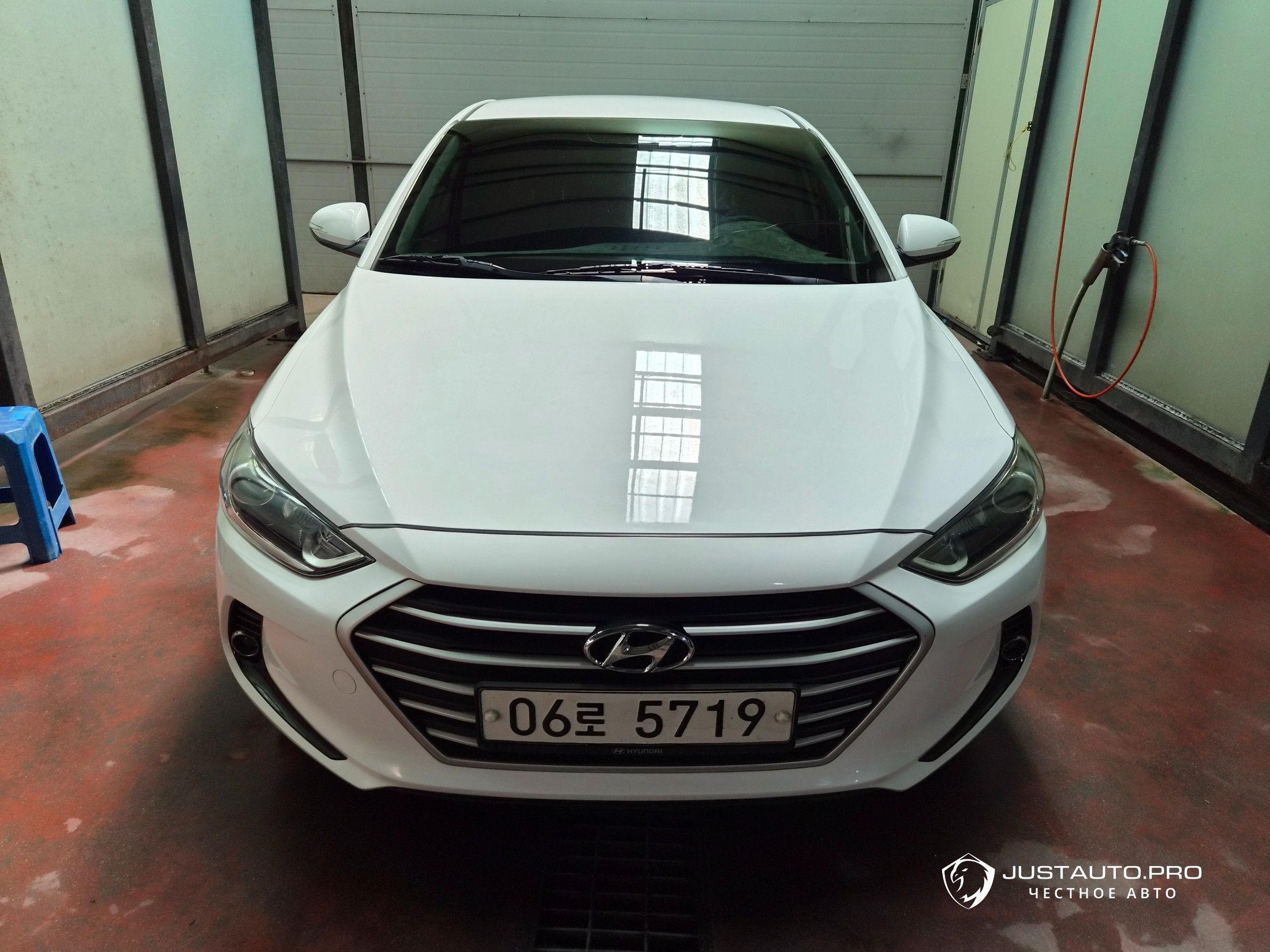 Автомобиль Hyundai AVANTE