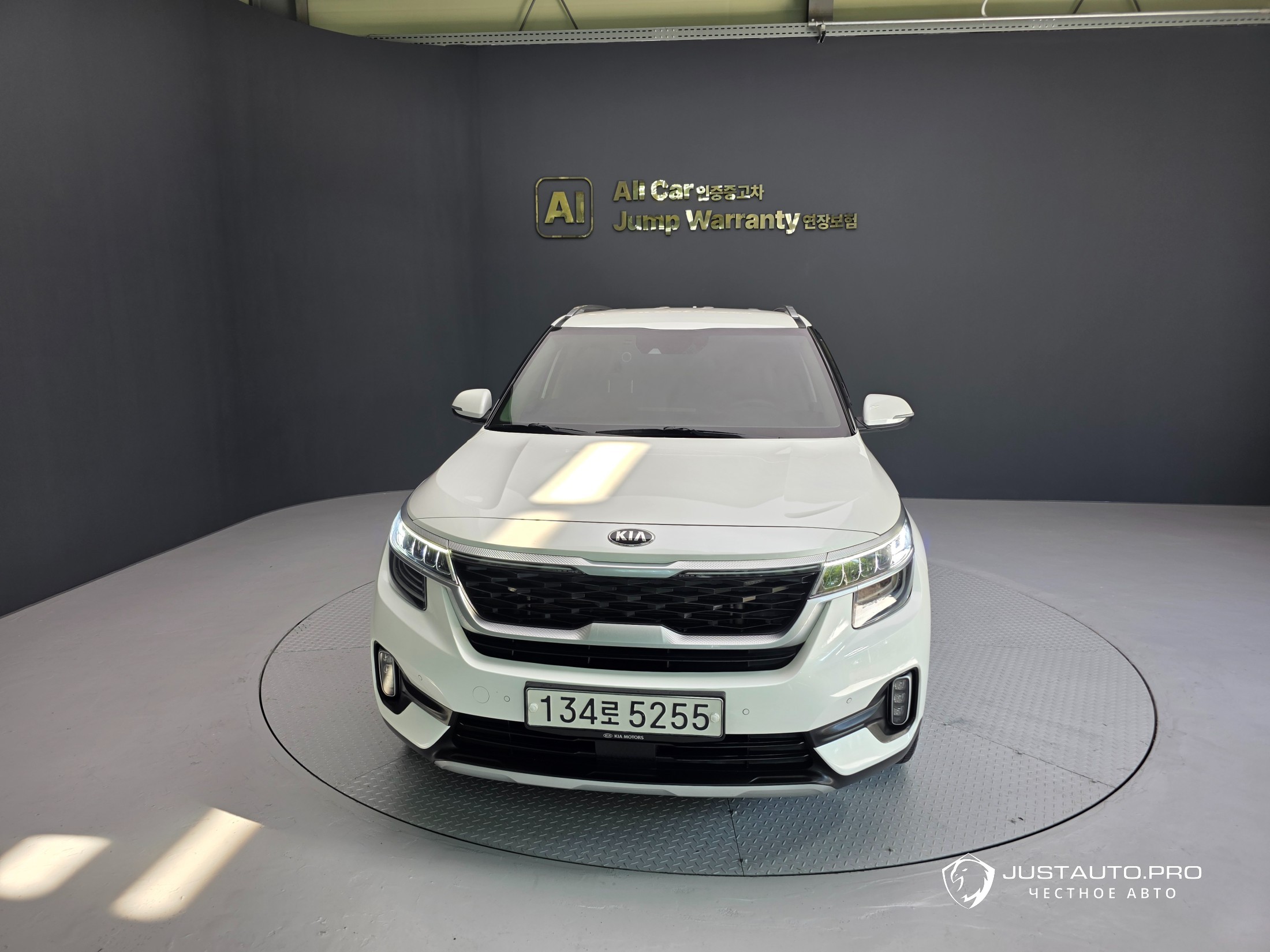 Автомобиль Kia Seltos