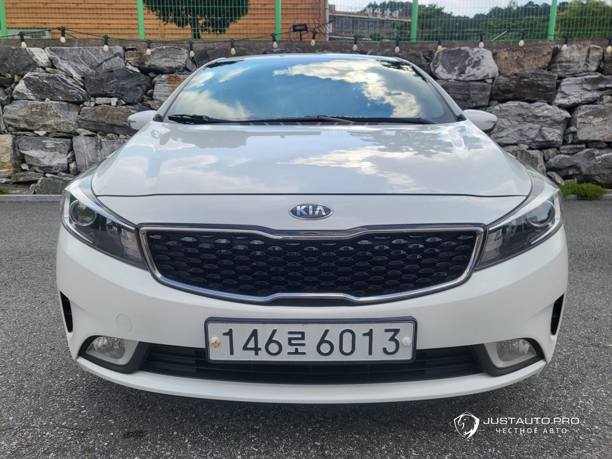 Автомобиль Kia K3