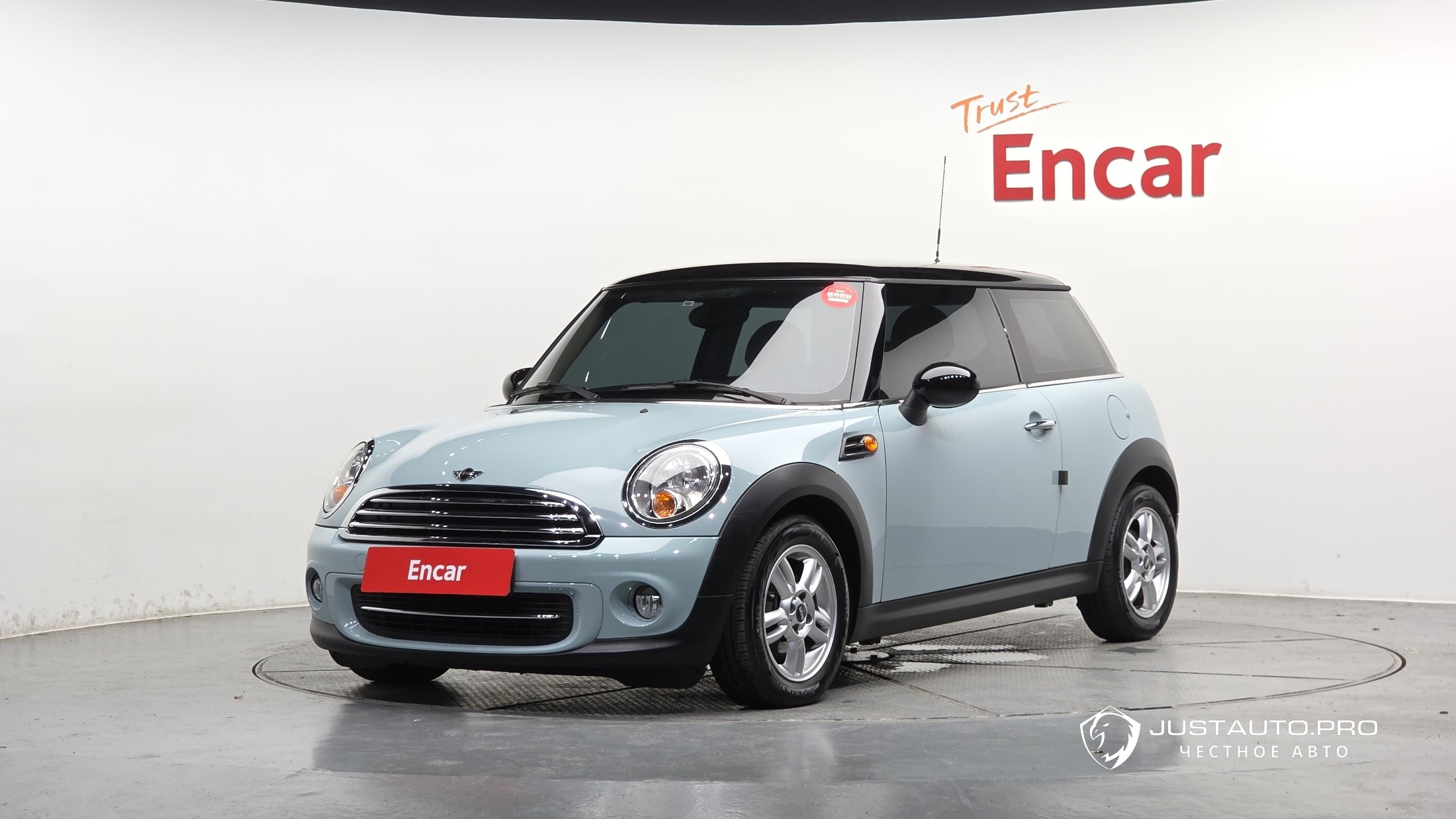 Автомобиль Mini Cooper