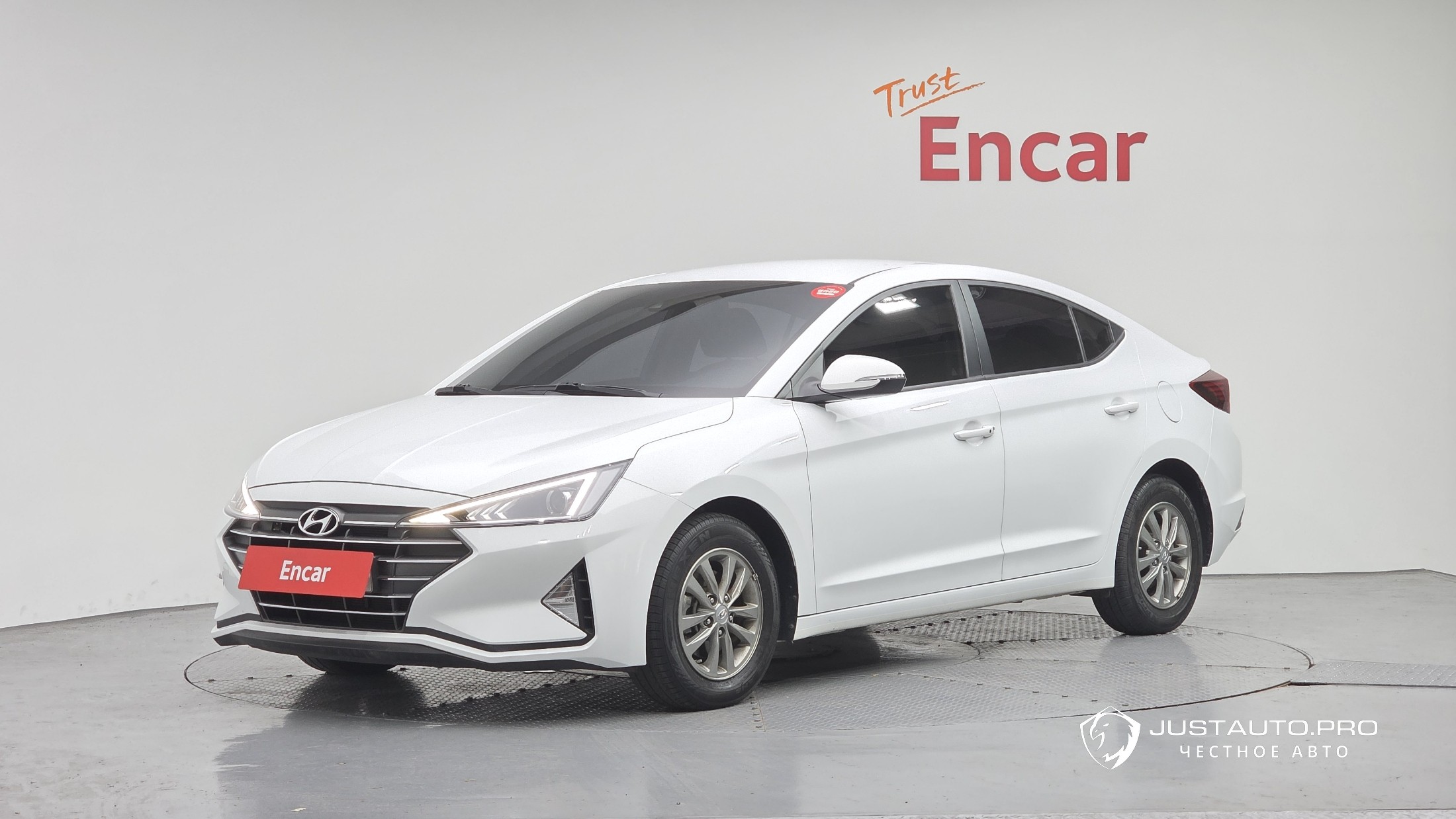 Автомобиль Hyundai AVANTE