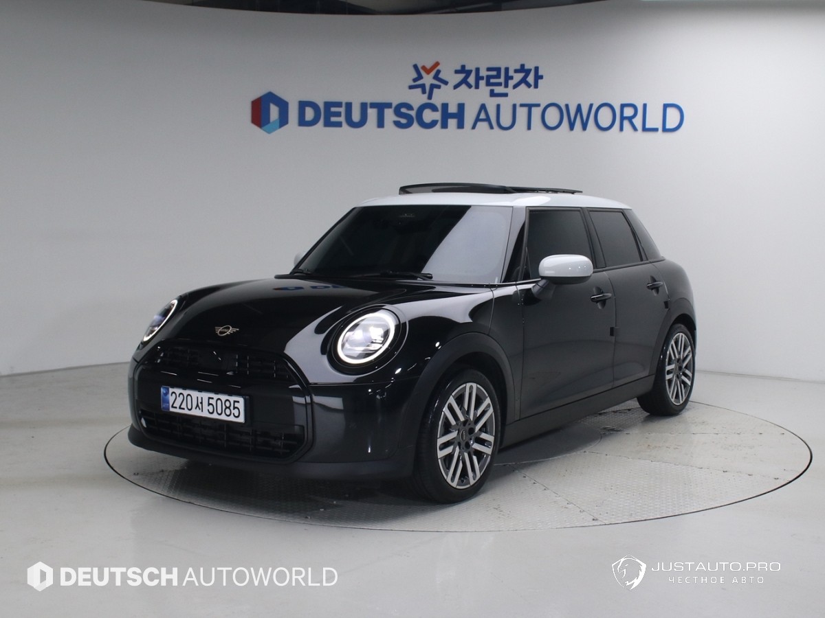 Автомобиль Mini Cooper