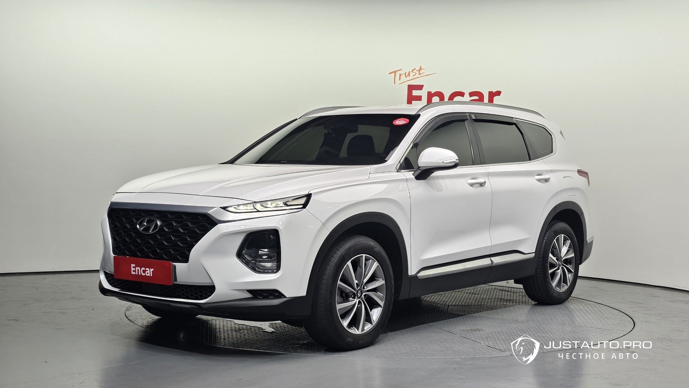 Автомобиль Hyundai Santafe