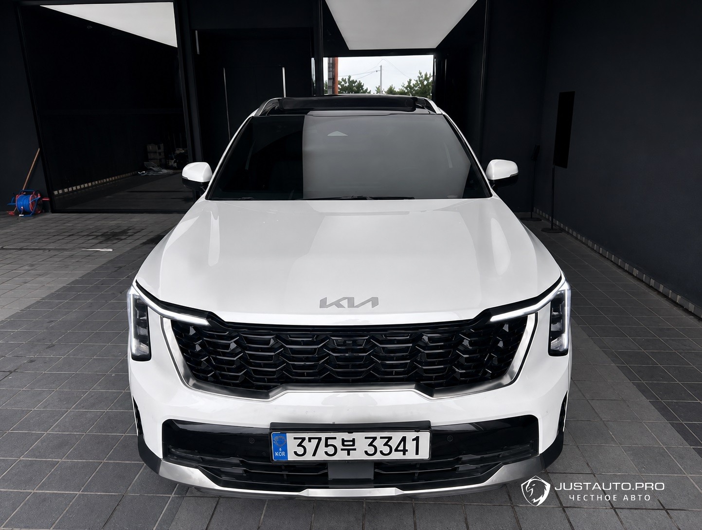 Автомобиль Kia Sorento