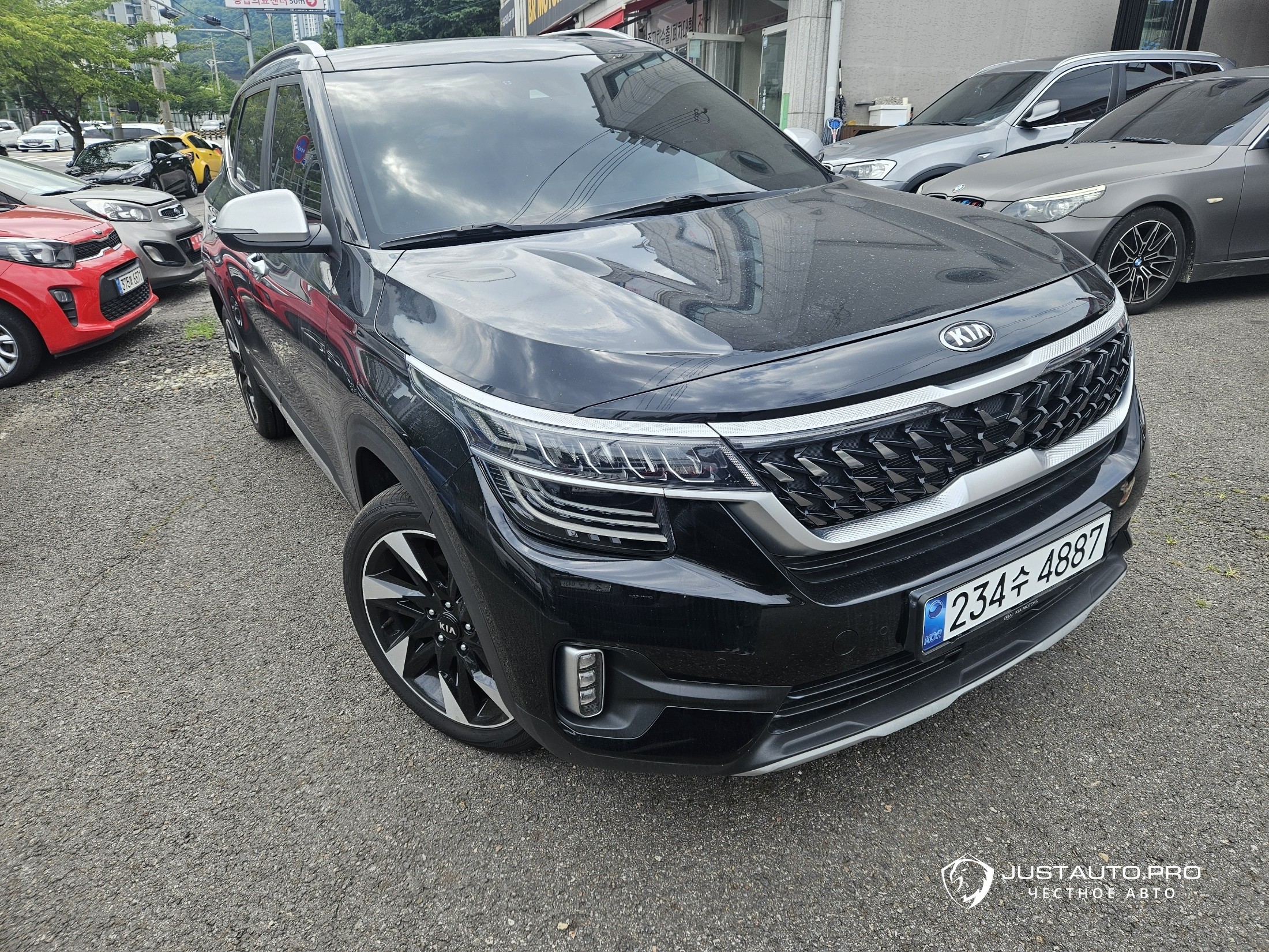 Автомобиль Kia Seltos