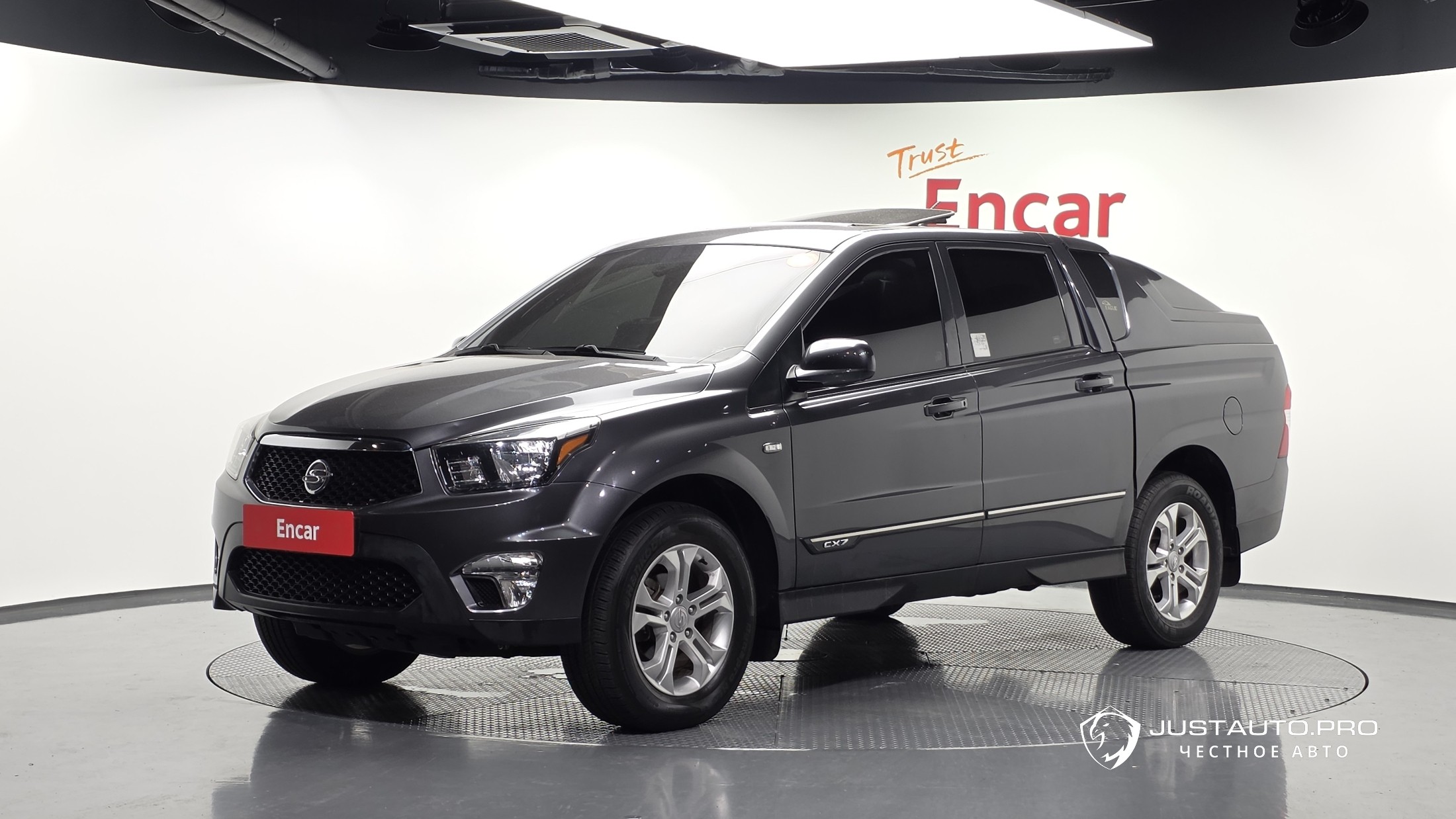 Автомобиль KG_Mobility_Ssangyong KORANDO