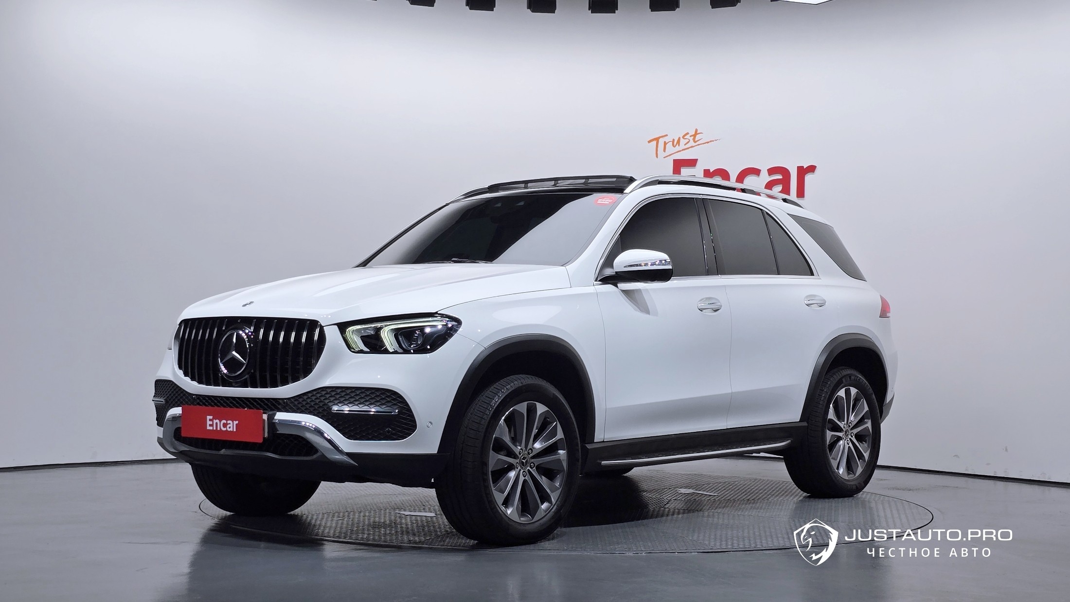 Автомобиль Mercedes-Benz GLE-Class