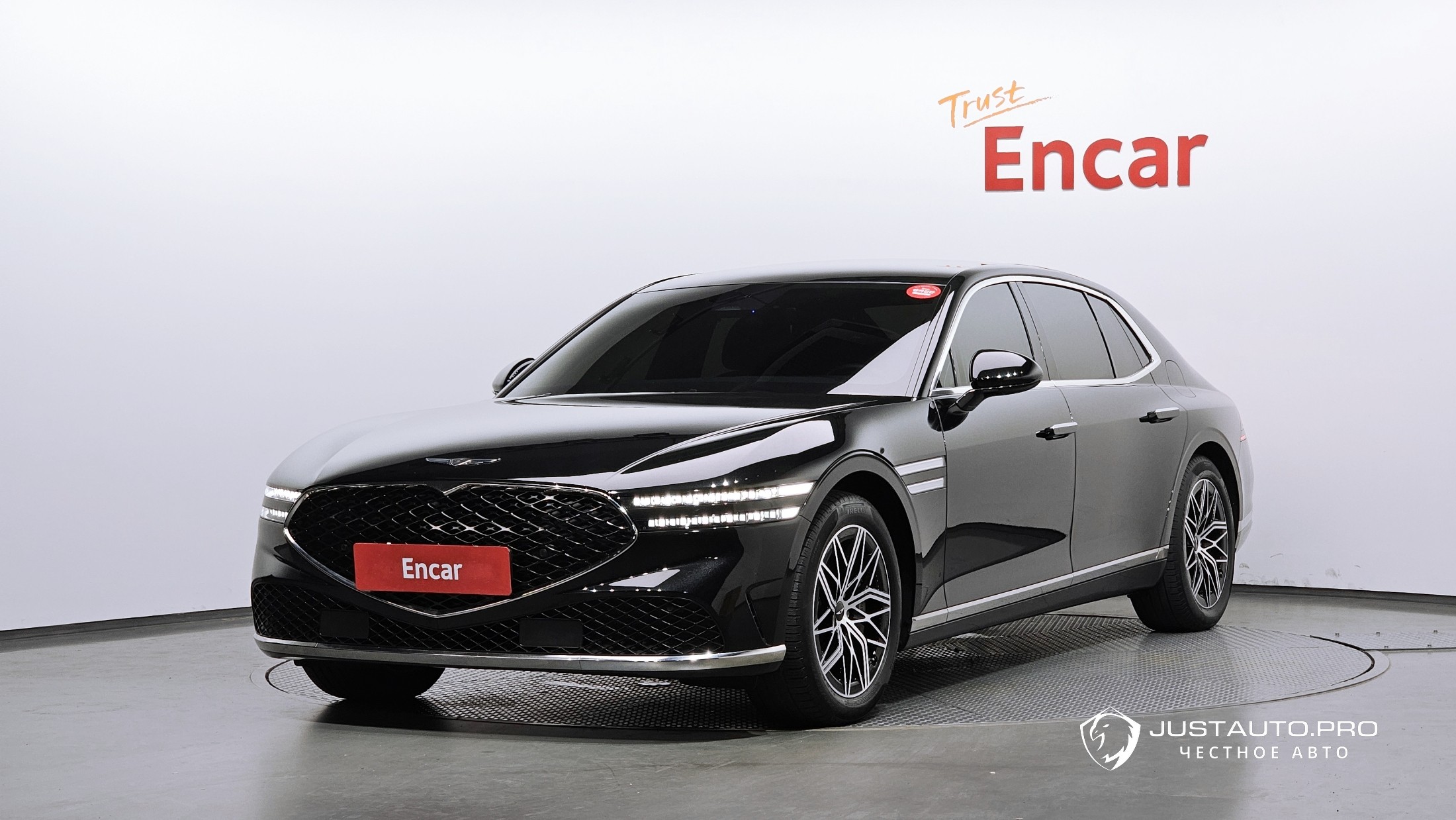 Автомобиль Genesis G90
