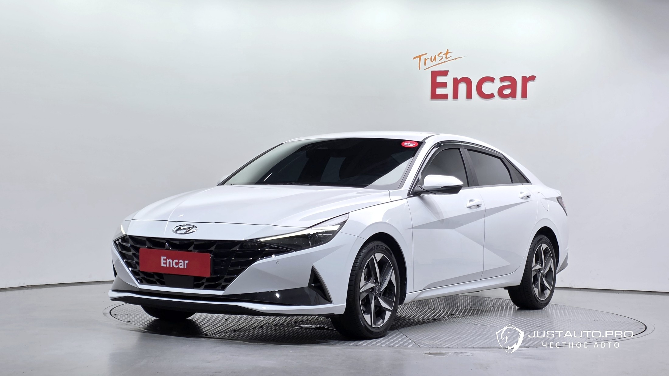 Автомобиль Hyundai AVANTE
