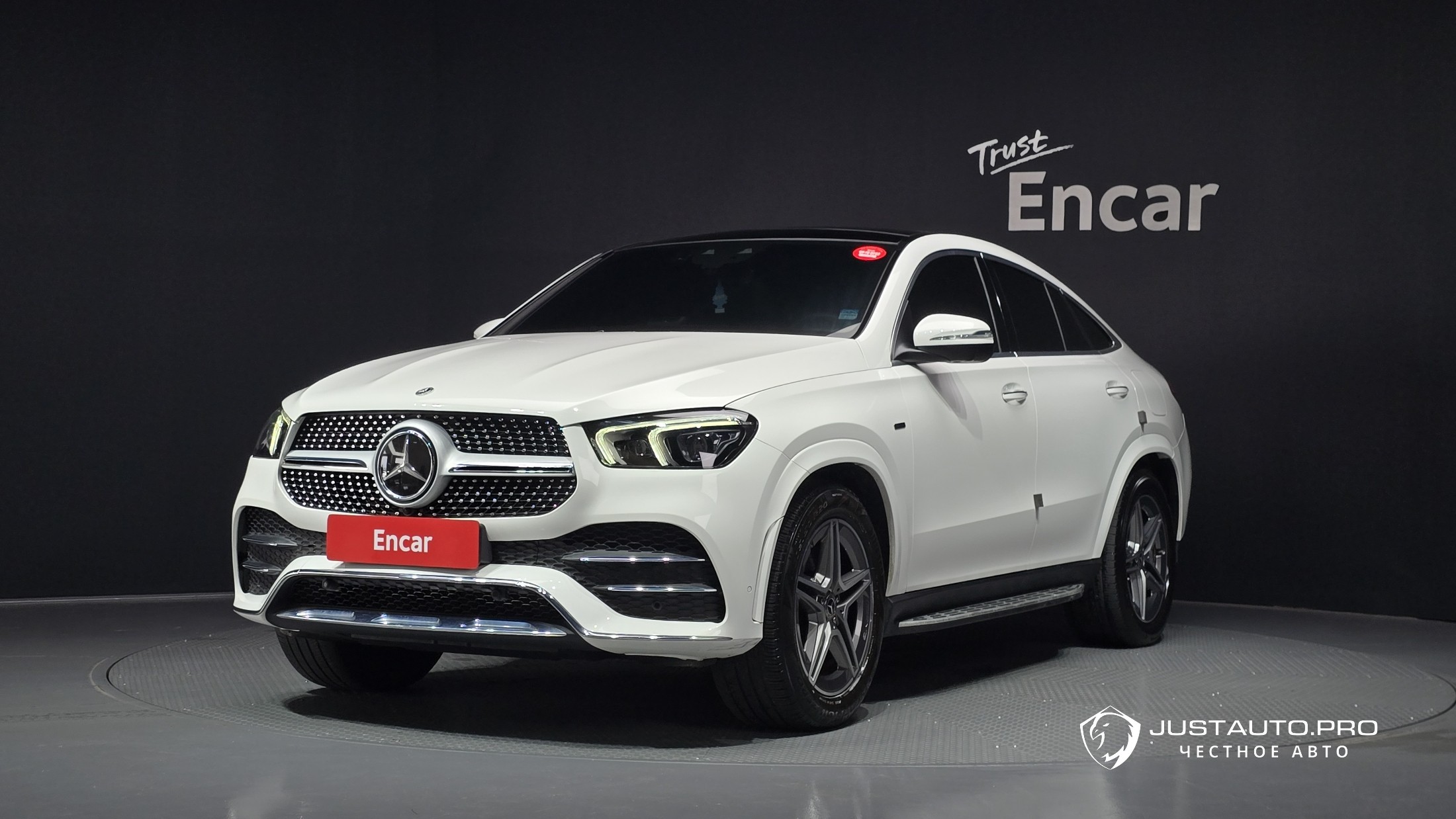 Автомобиль Mercedes-Benz GLE-Class
