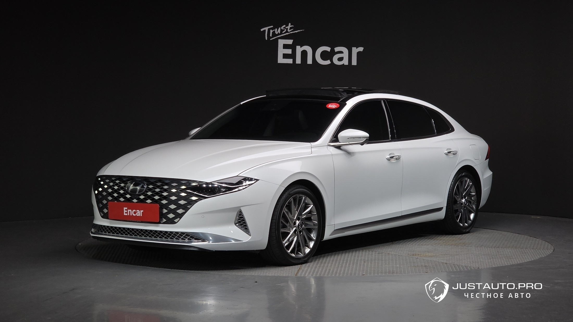 Автомобиль Hyundai Grandeur