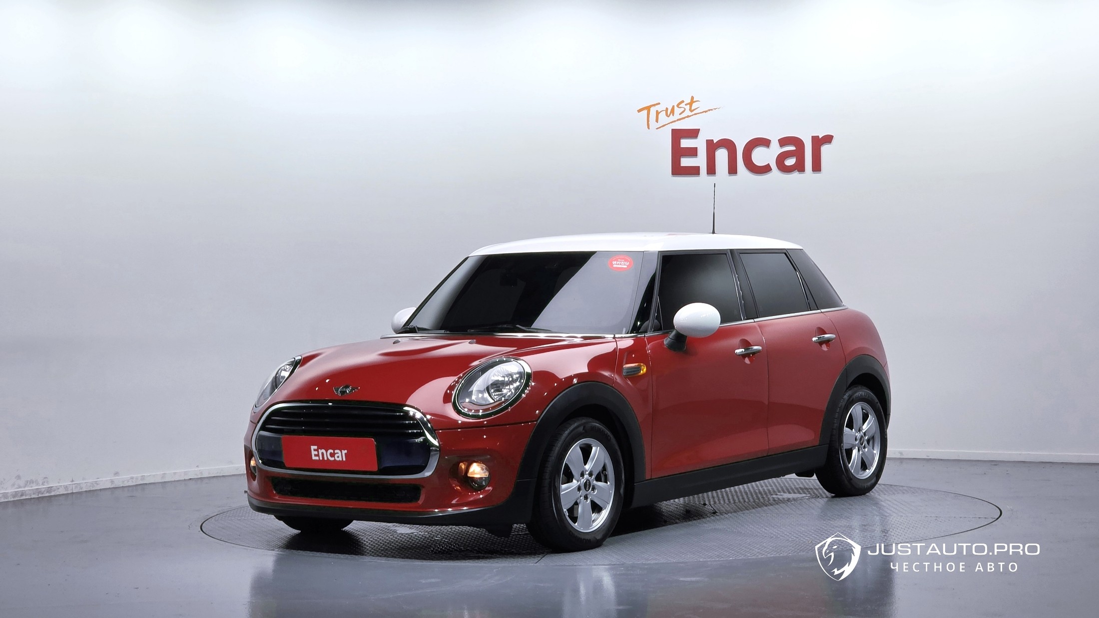 Автомобиль Mini Cooper