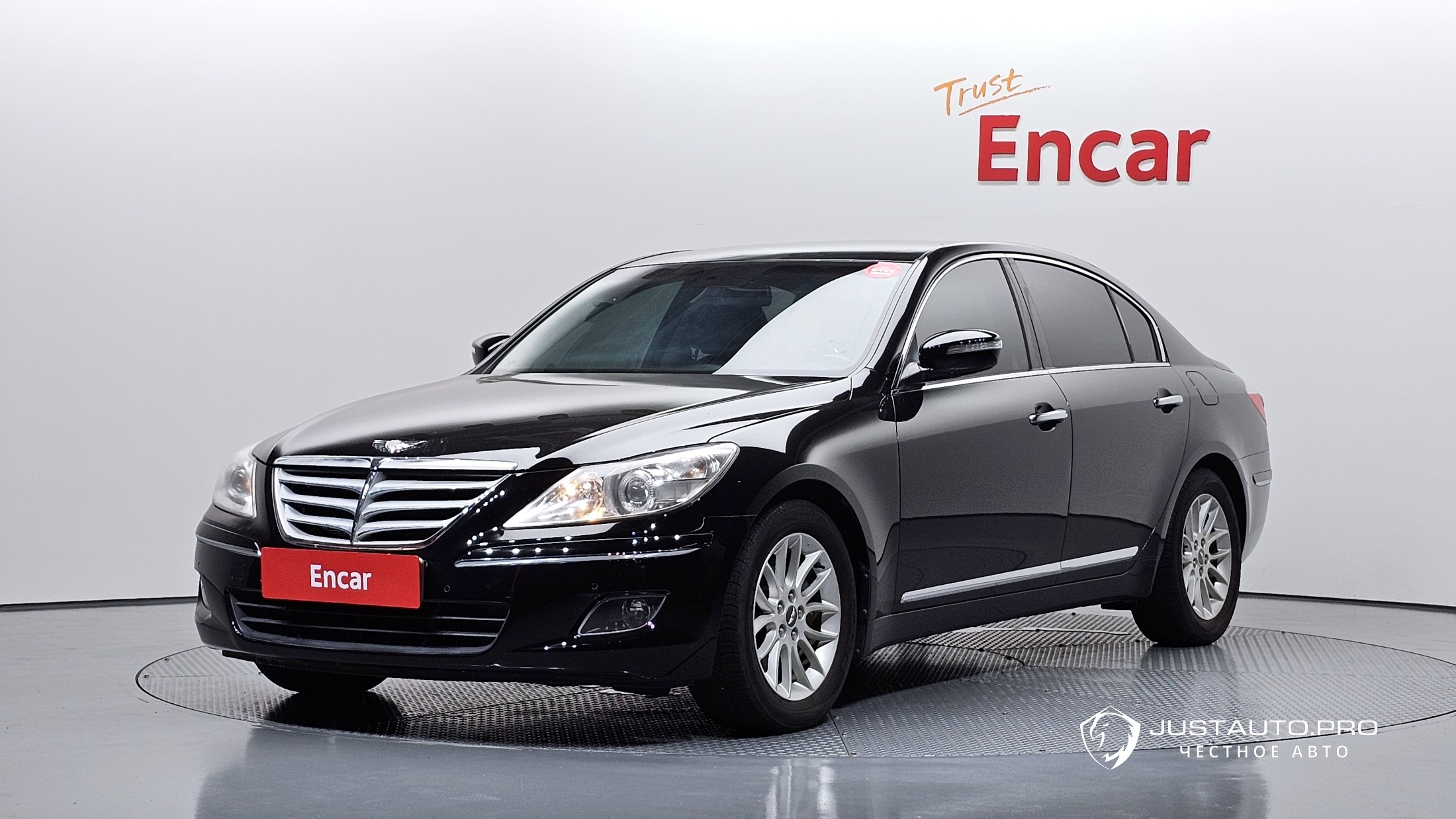 Автомобиль Hyundai Genesis