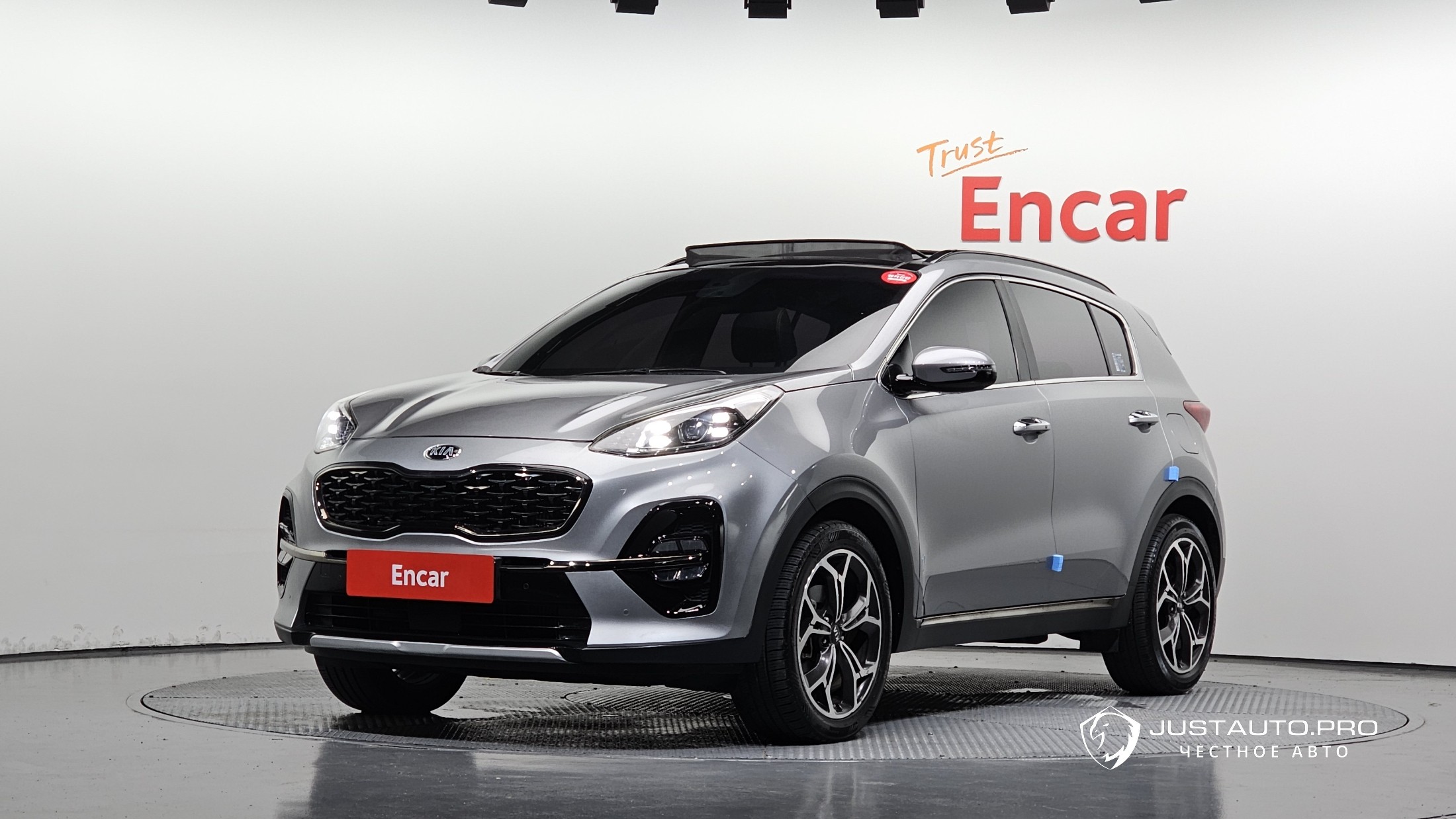 Автомобиль Kia Sportage