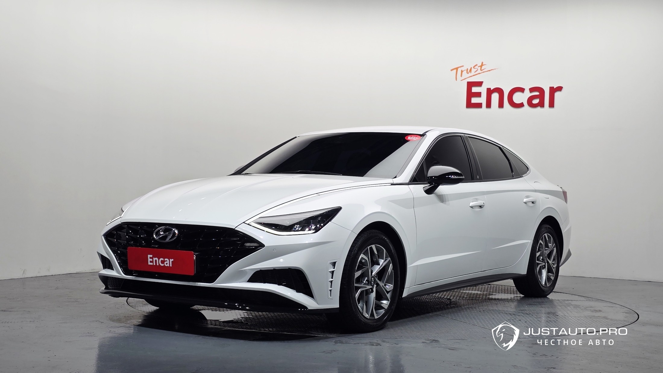 Автомобиль Hyundai Sonata