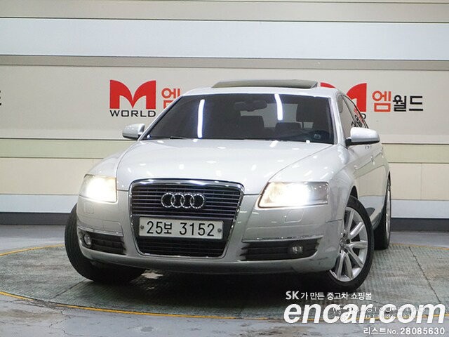 Автомобиль Audi A6