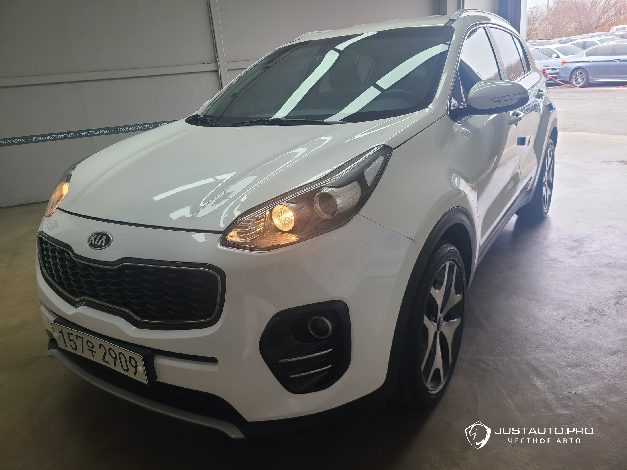 Автомобиль Kia Sportage