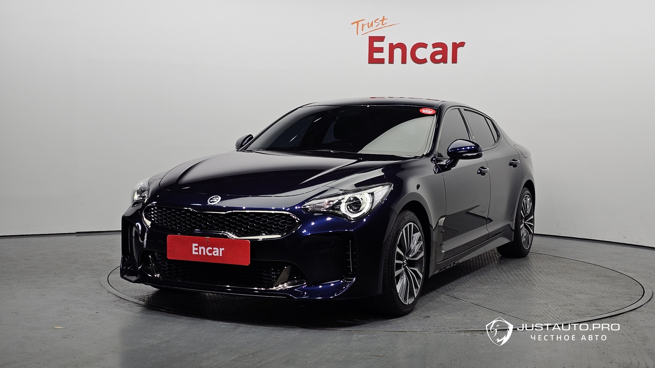 Автомобиль Kia Stinger