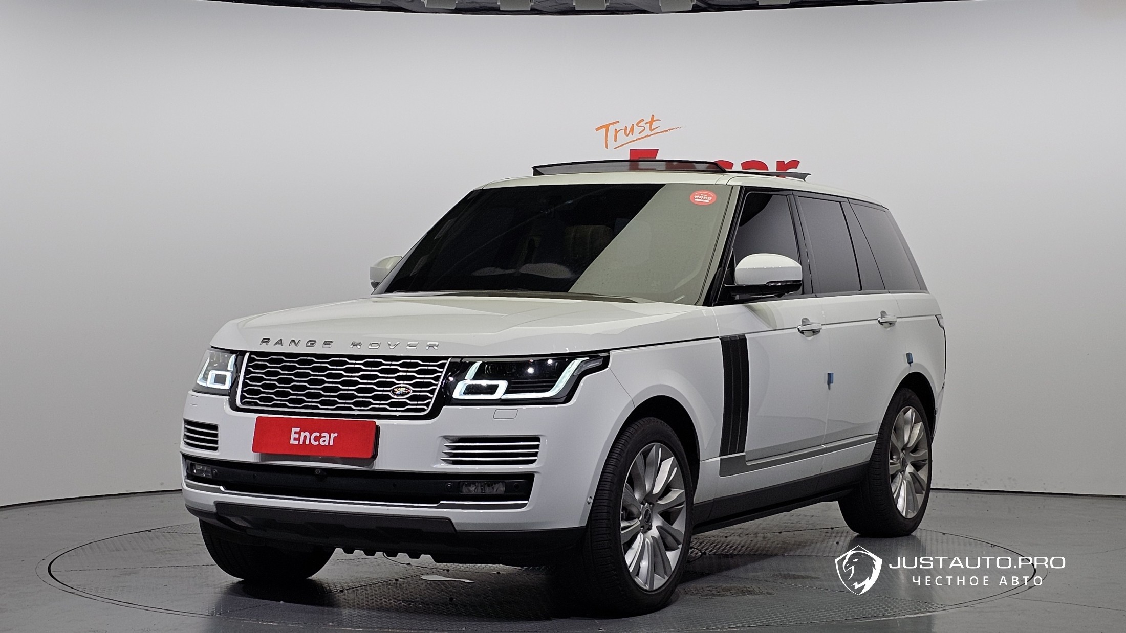 Автомобиль Land Rover Range Rover