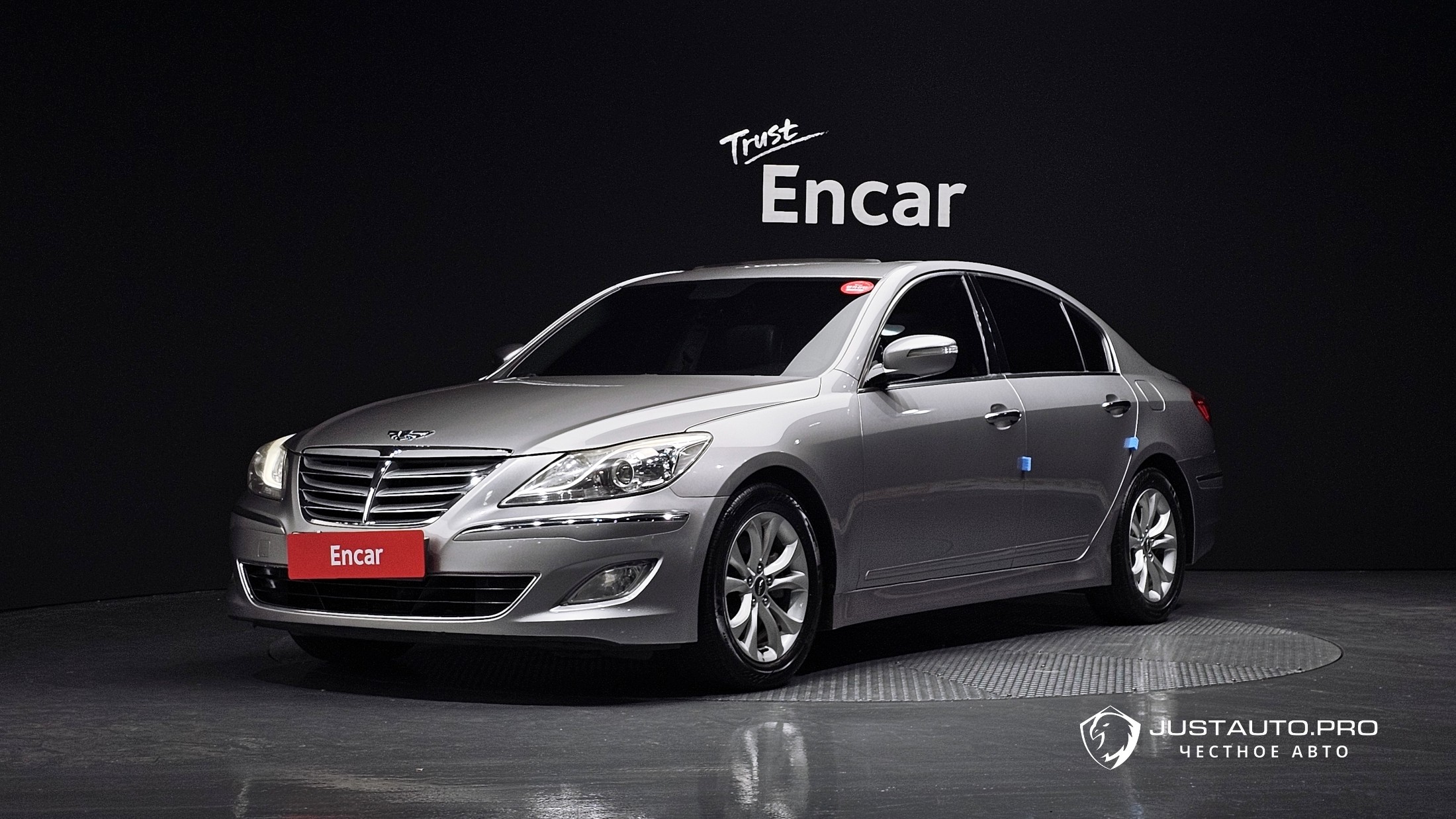 Автомобиль Hyundai Genesis