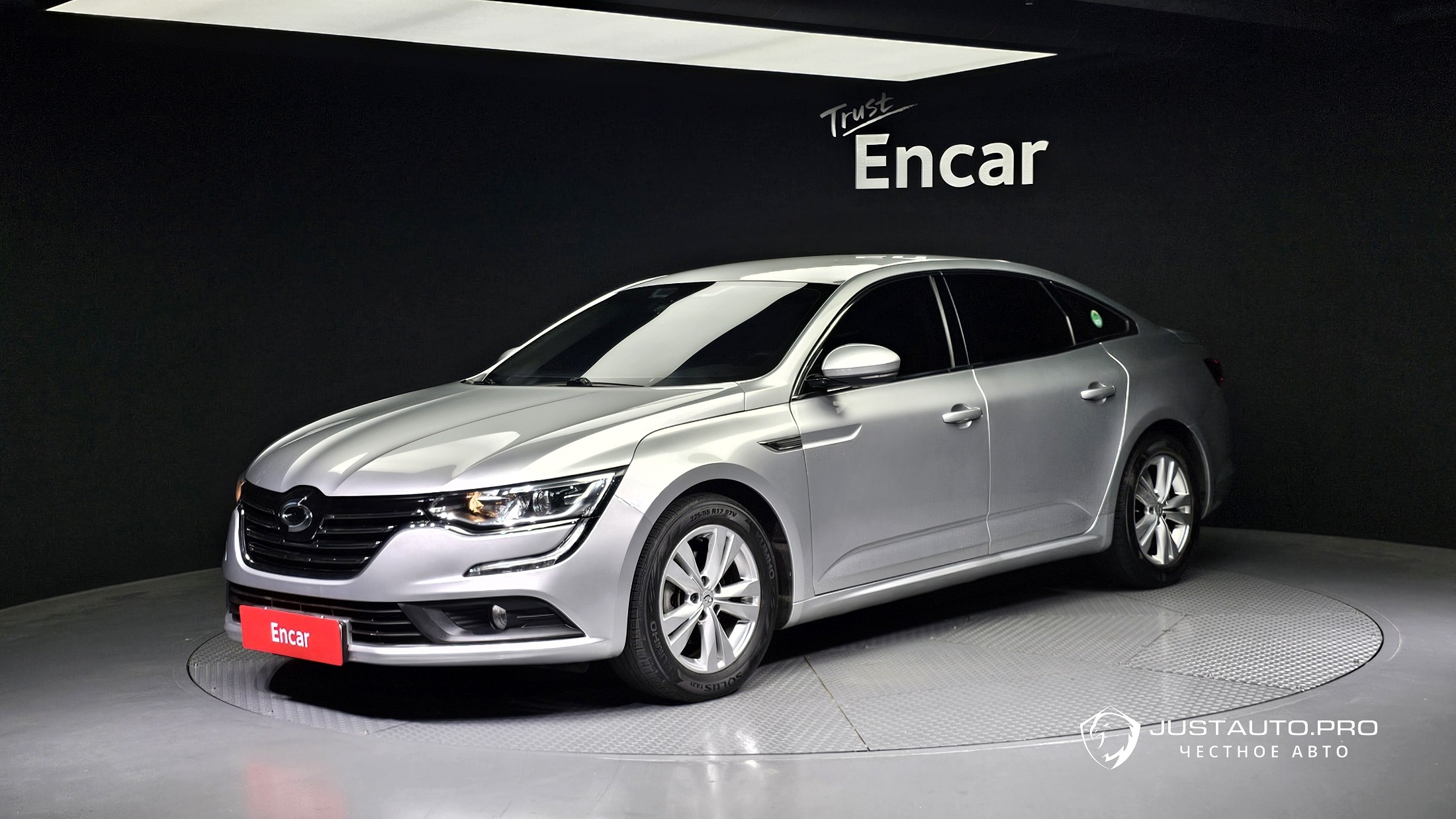 Автомобиль Renault-KoreaSamsung SM6