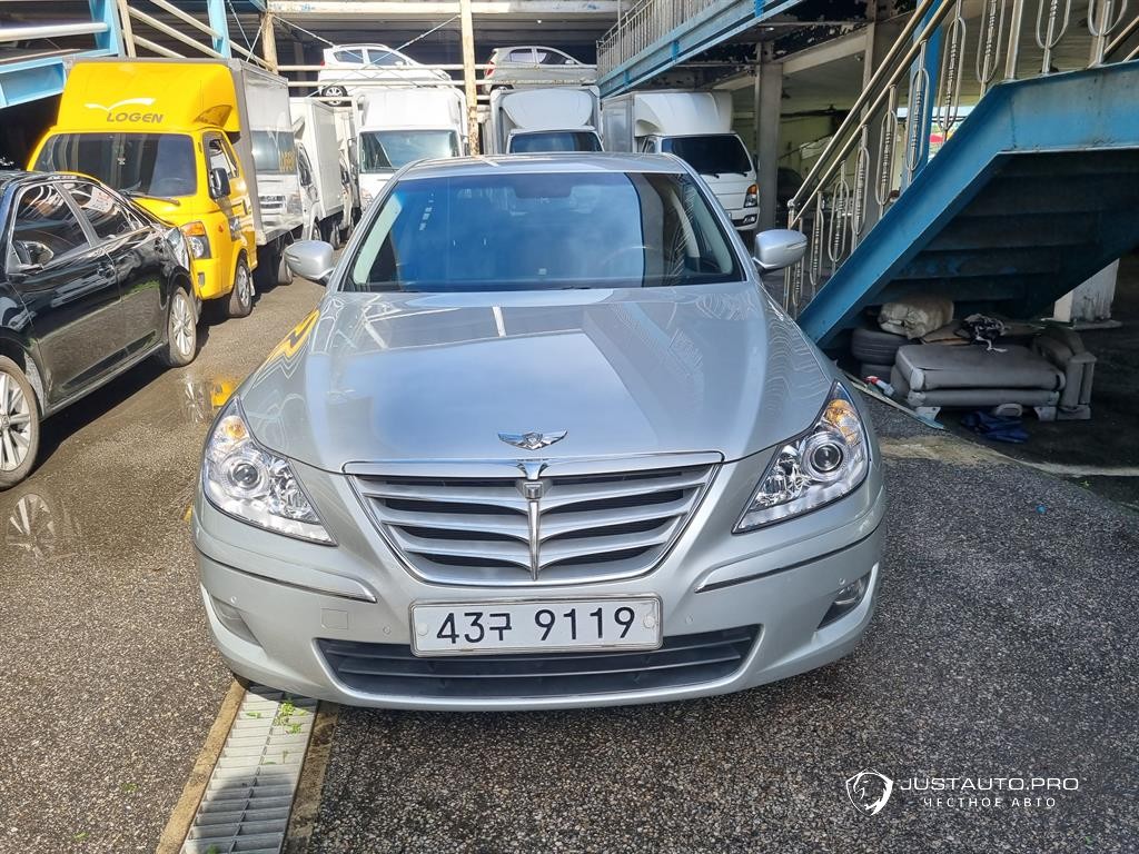 Автомобиль Hyundai Genesis