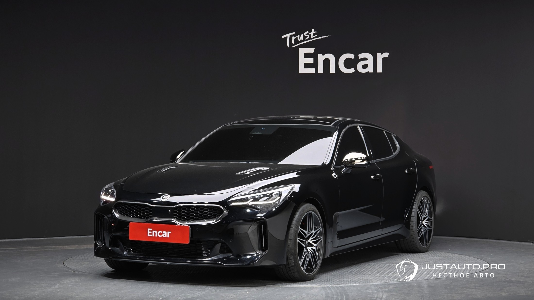 Автомобиль Kia Stinger