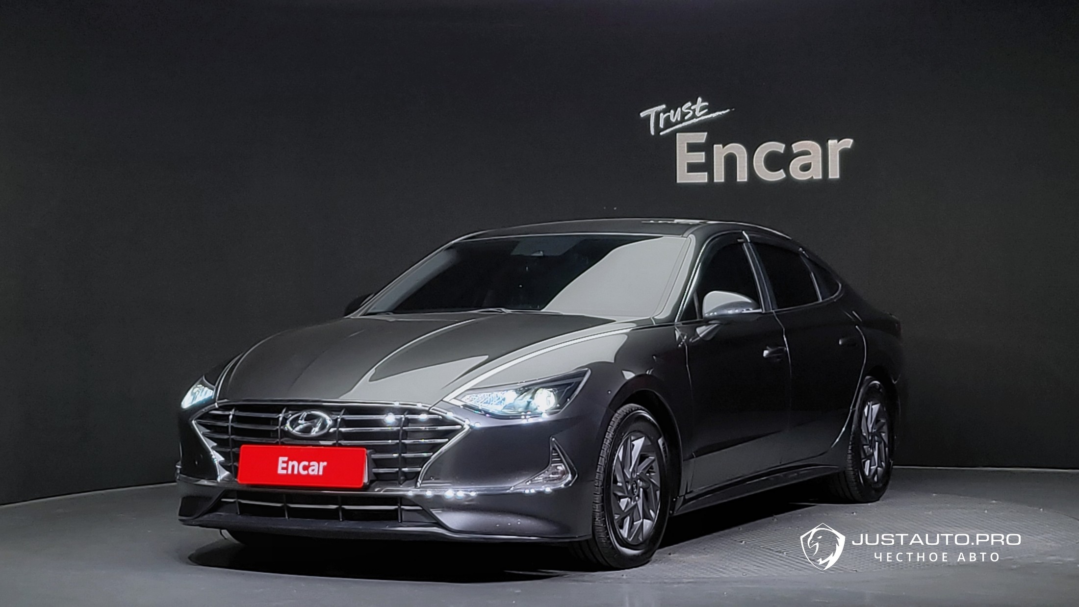 Автомобиль Hyundai Sonata