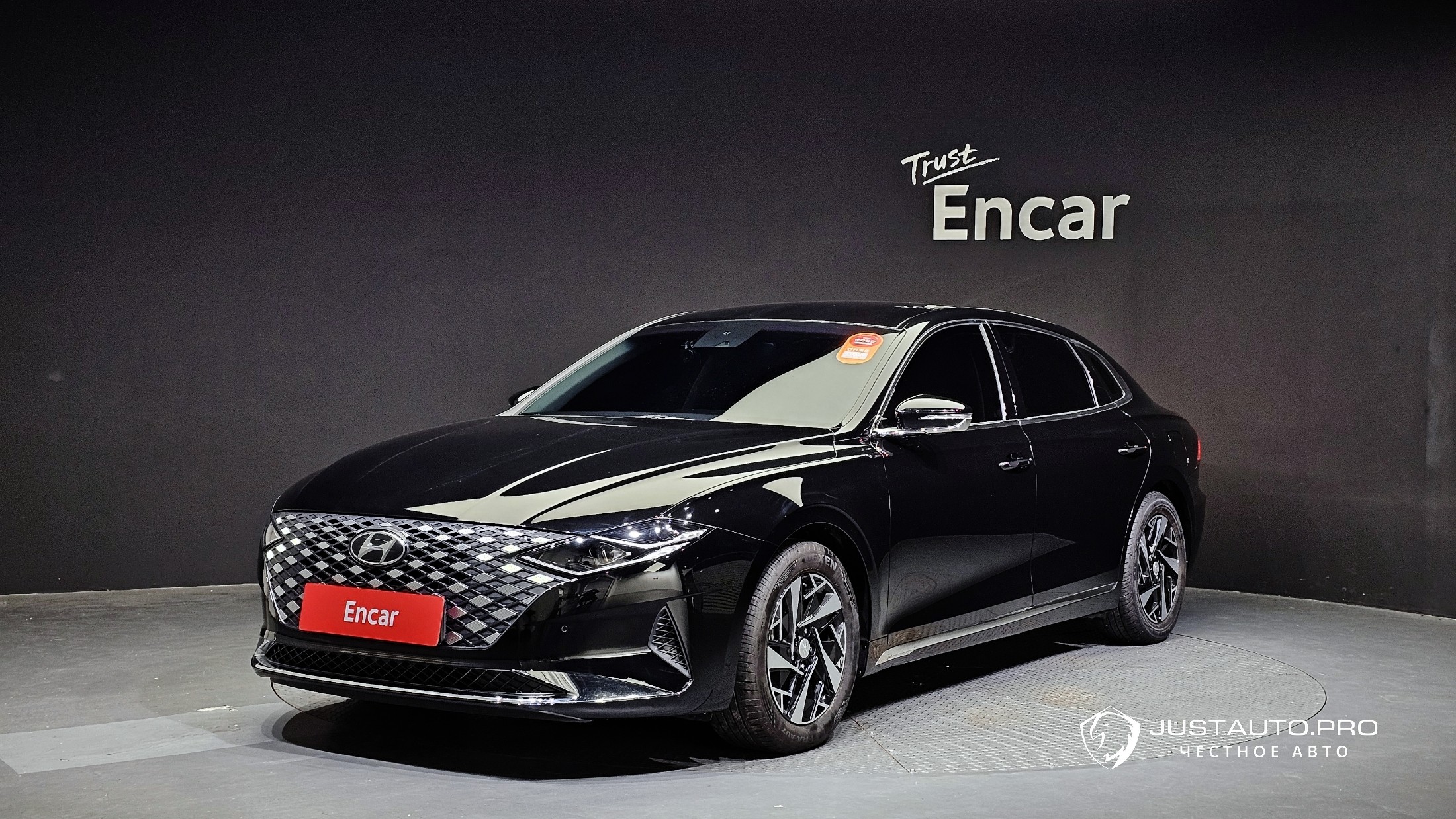 Автомобиль Hyundai Grandeur