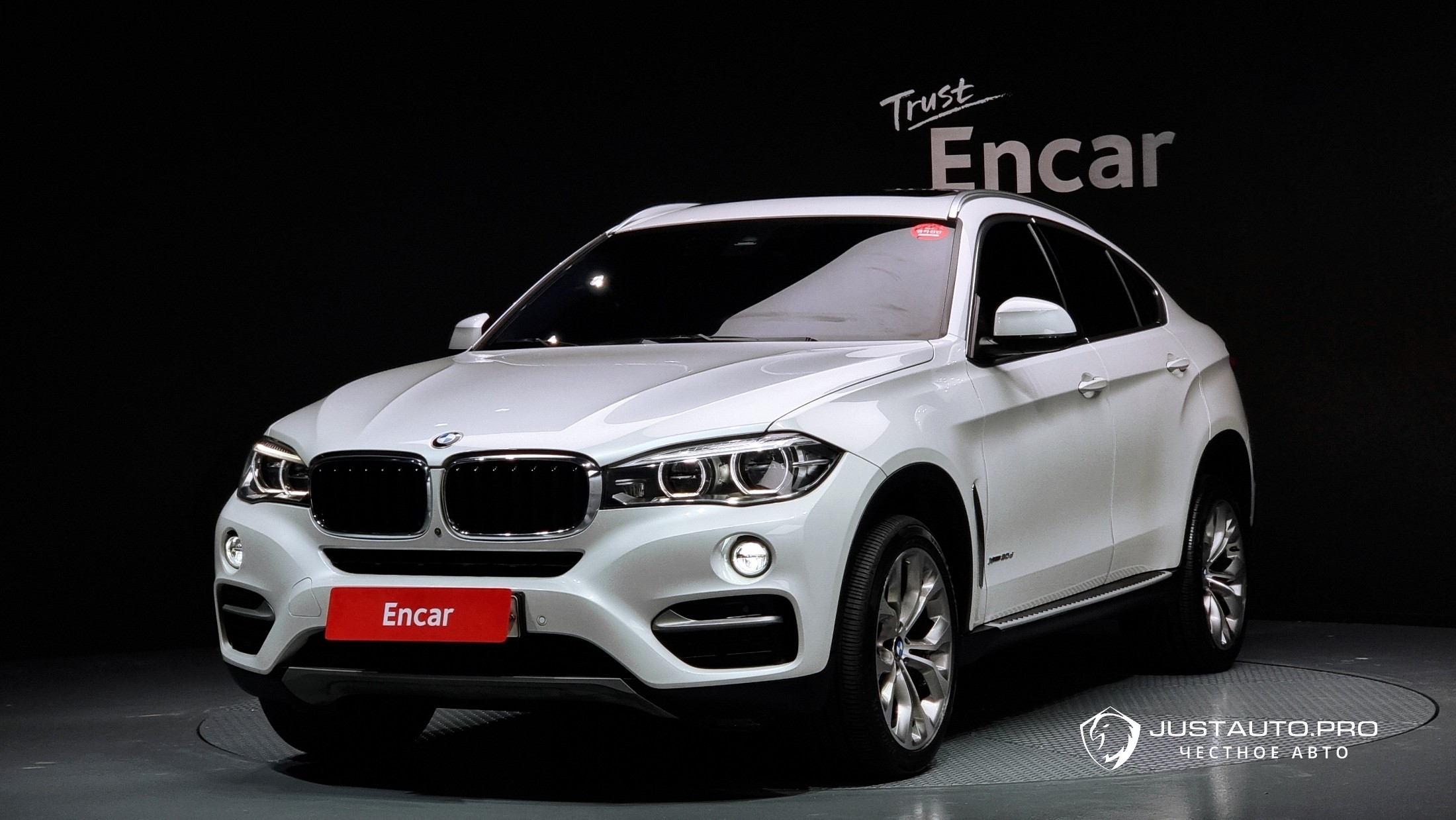 Автомобиль BMW X6