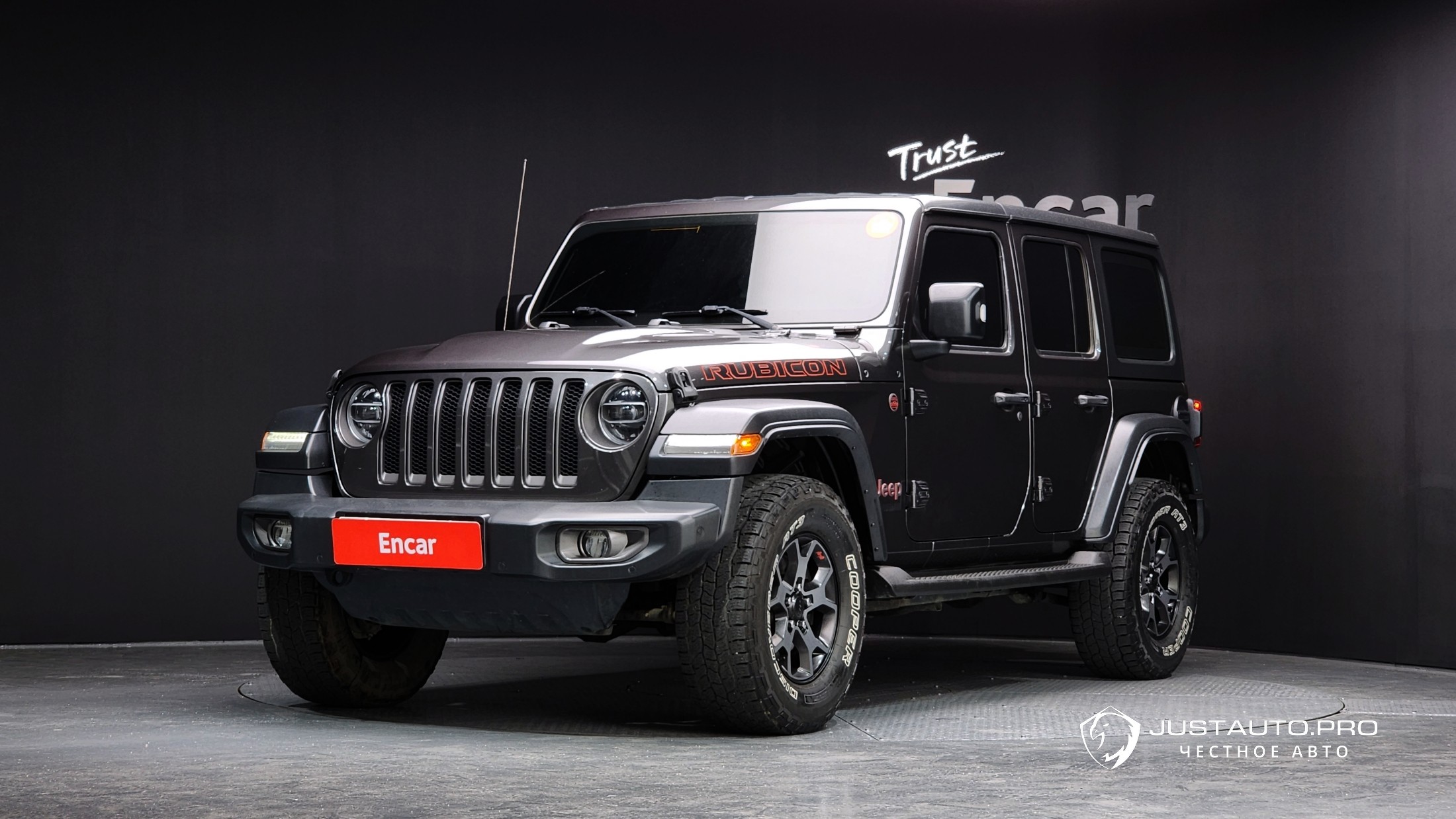 Автомобиль Jeep Wrangler