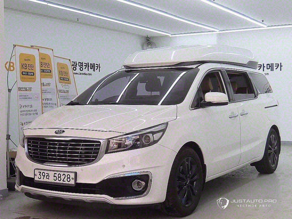 Автомобиль Kia Canival