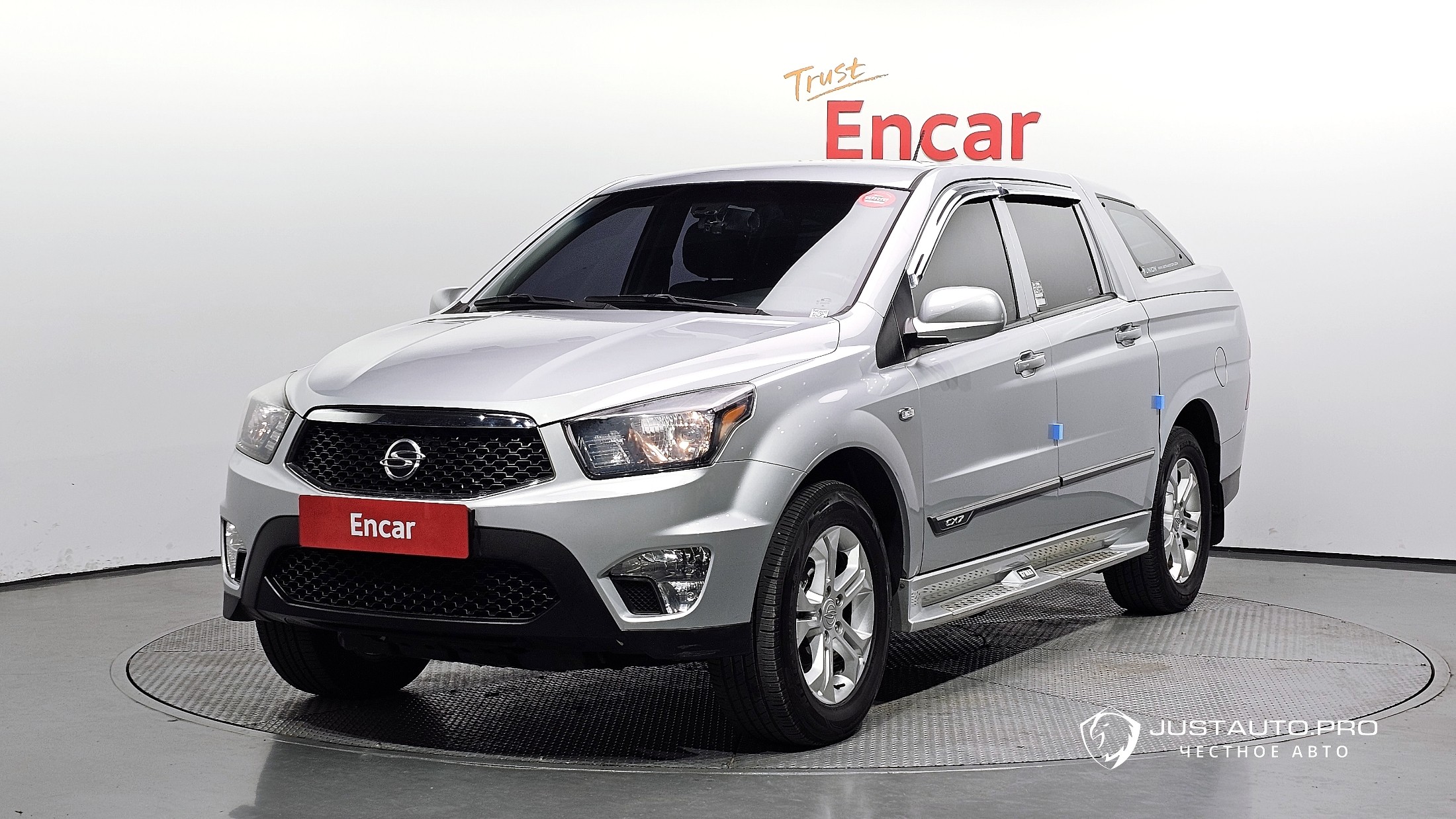 Автомобиль KG_Mobility_Ssangyong KORANDO