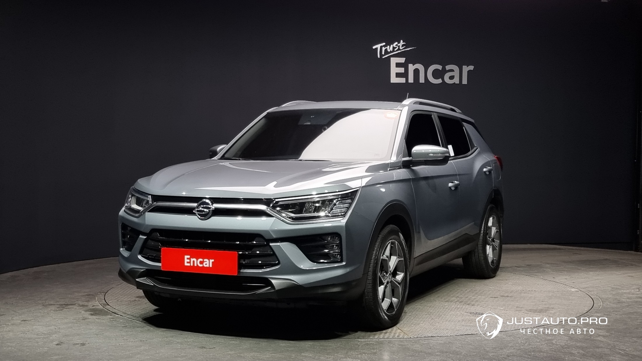 Автомобиль KG_Mobility_Ssangyong KORANDO