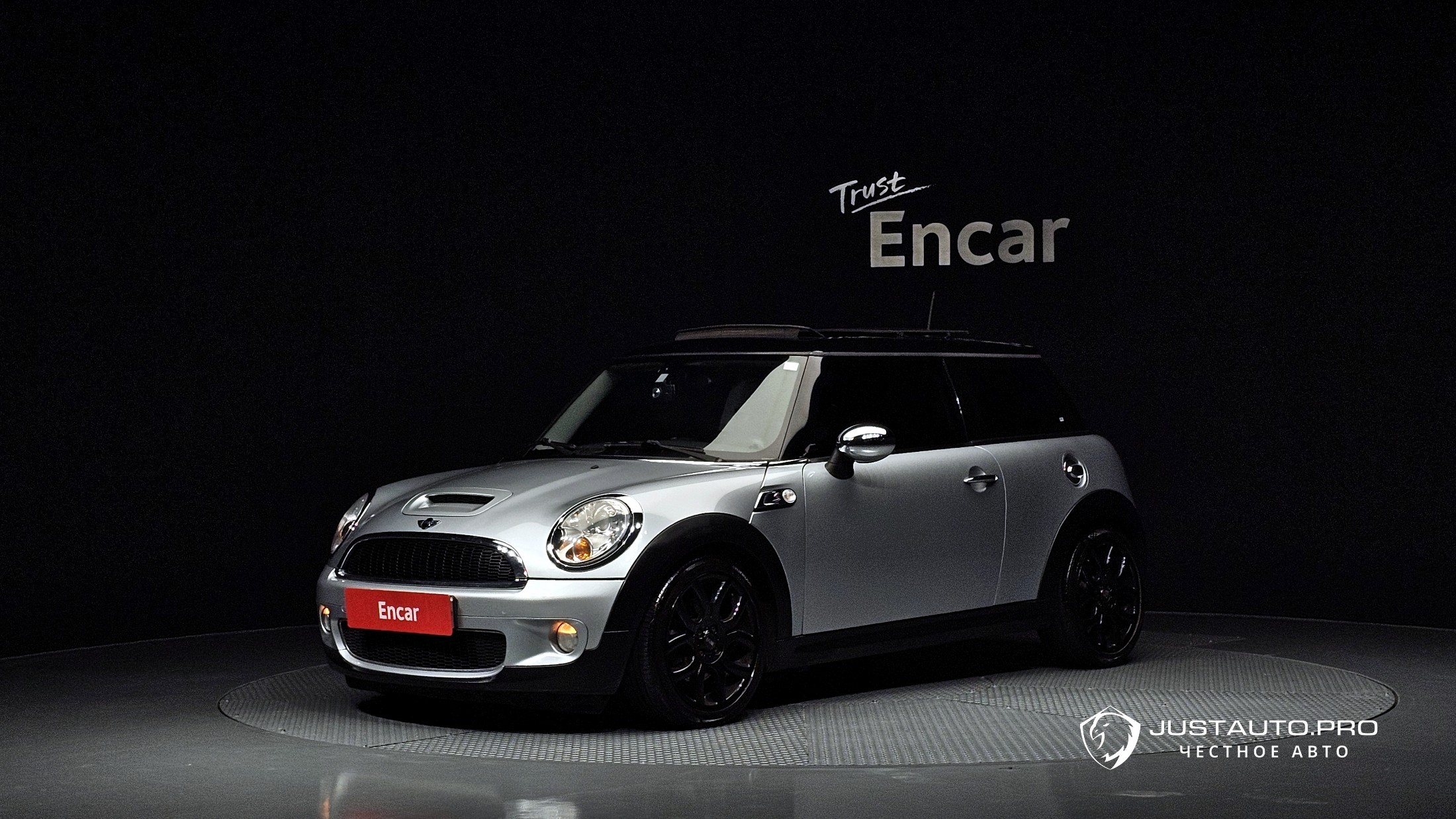 Автомобиль Mini Cooper
