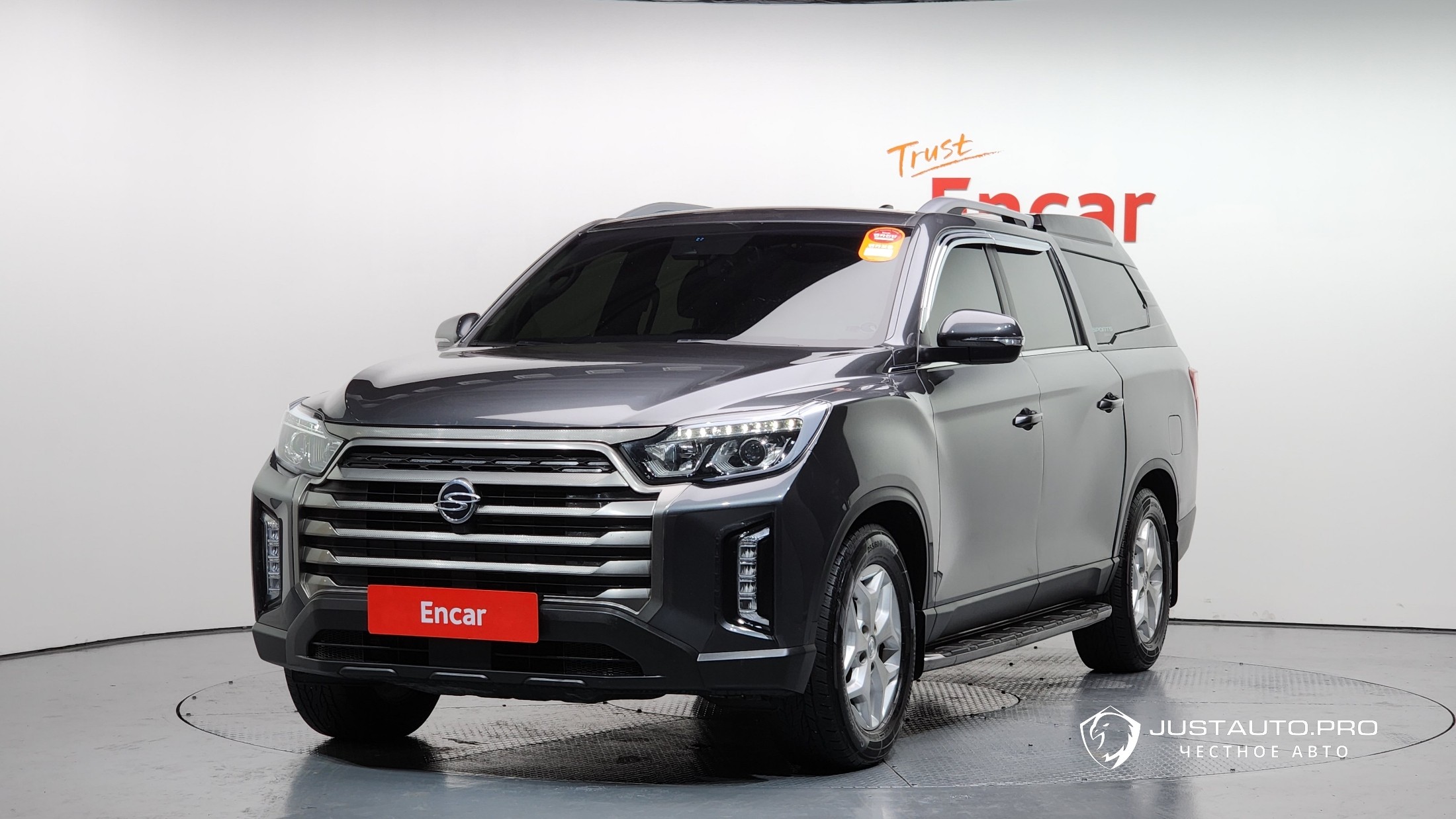 Автомобиль KG_Mobility_Ssangyong Rexton