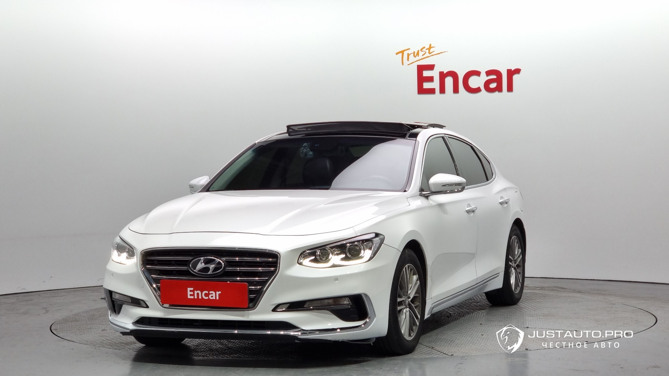 Автомобиль Hyundai Grandeur
