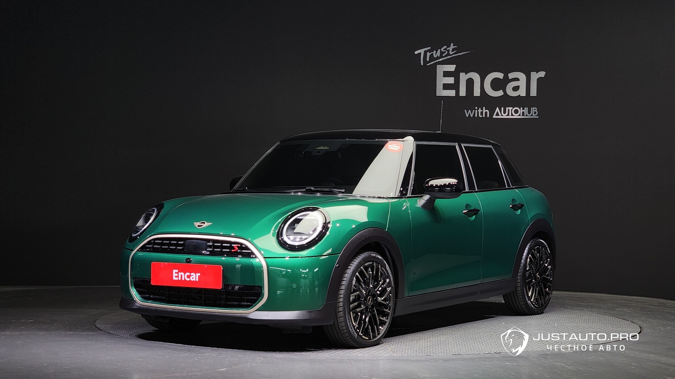 Автомобиль Mini Cooper