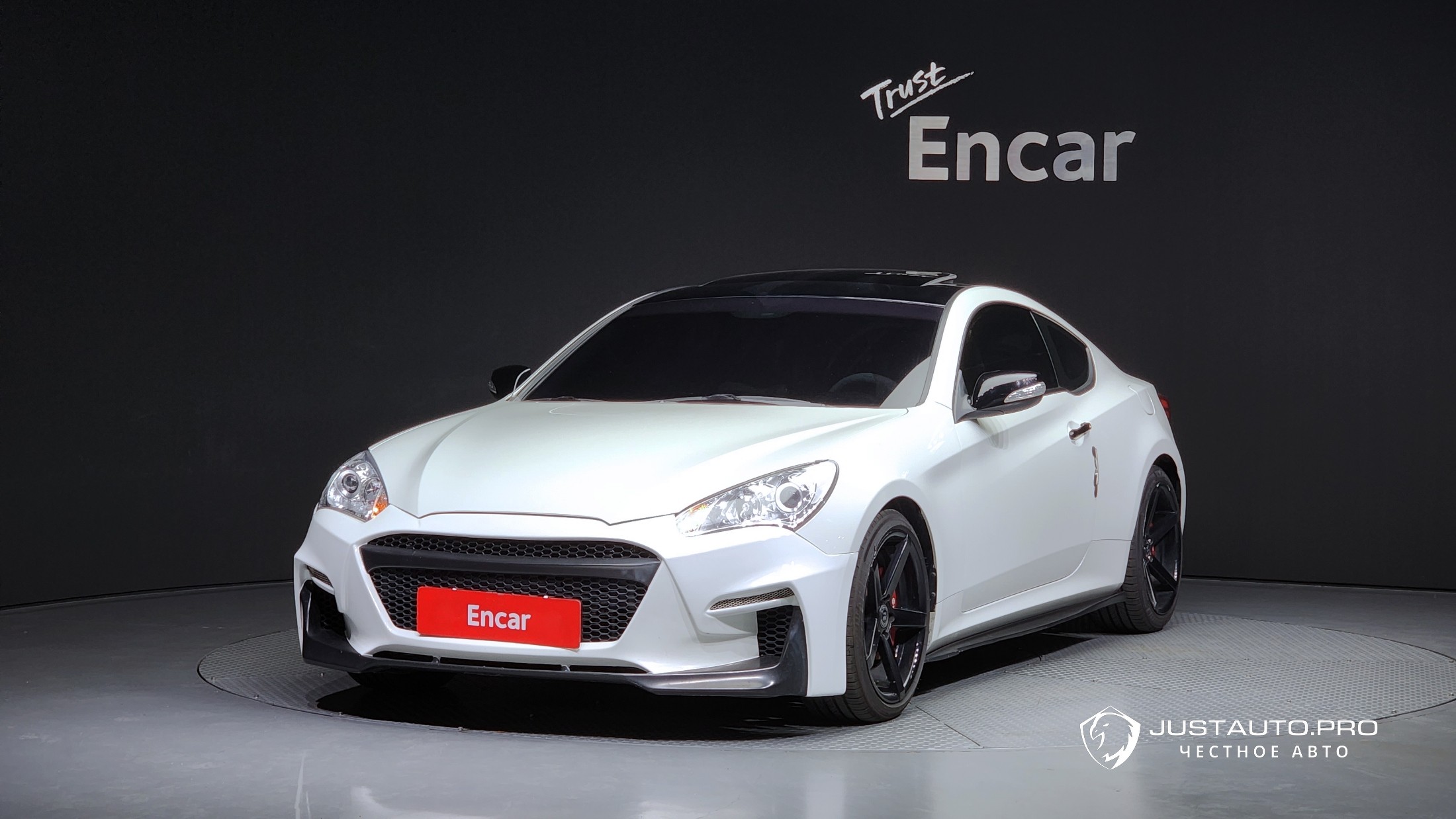 Автомобиль Hyundai Genesis