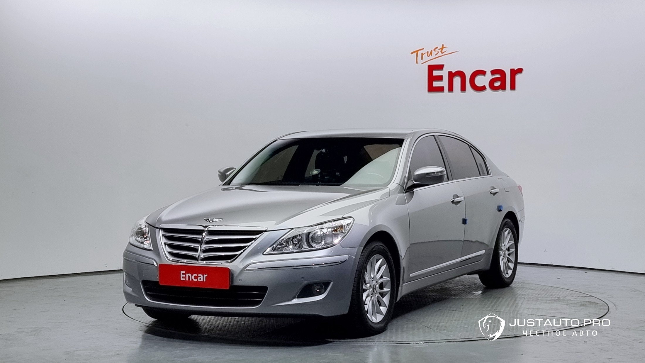 Автомобиль Hyundai Genesis