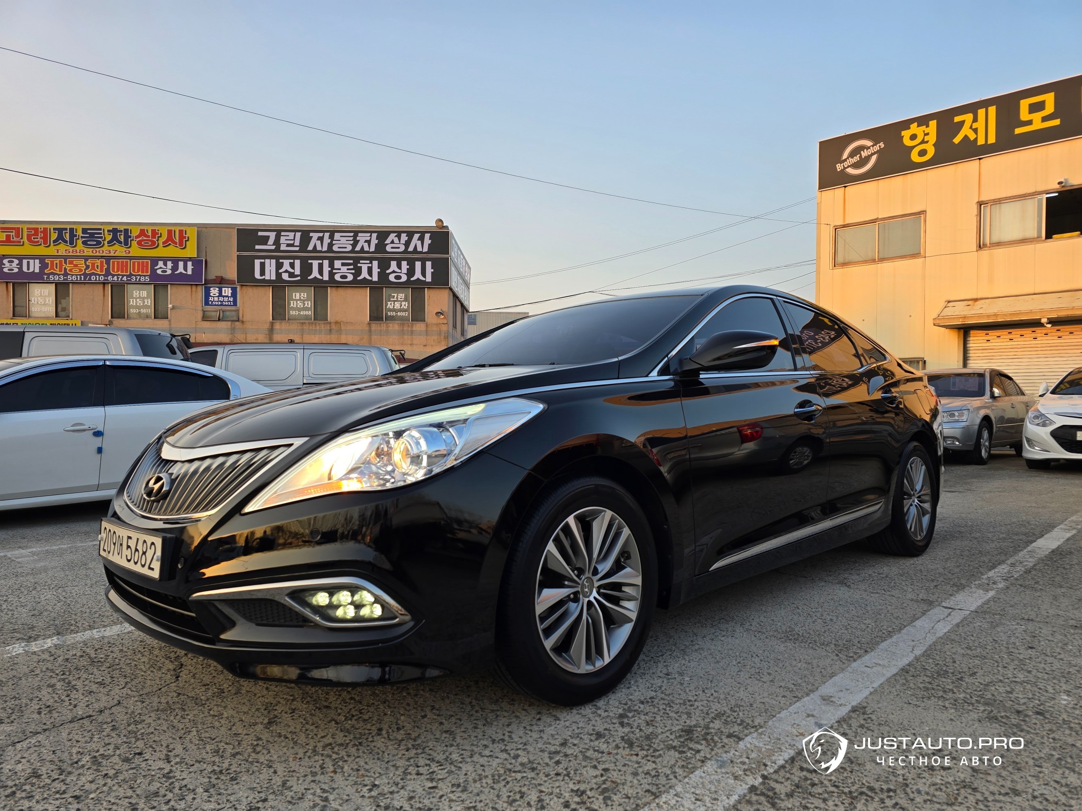 Автомобиль Hyundai Grandeur