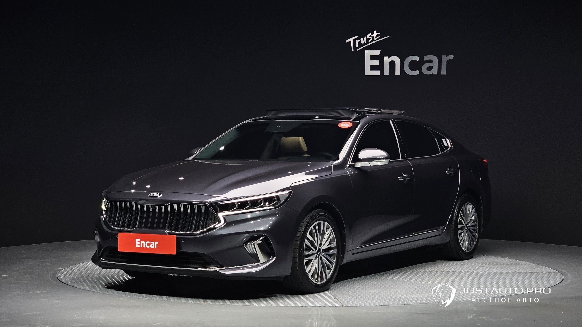 Автомобиль Kia K7