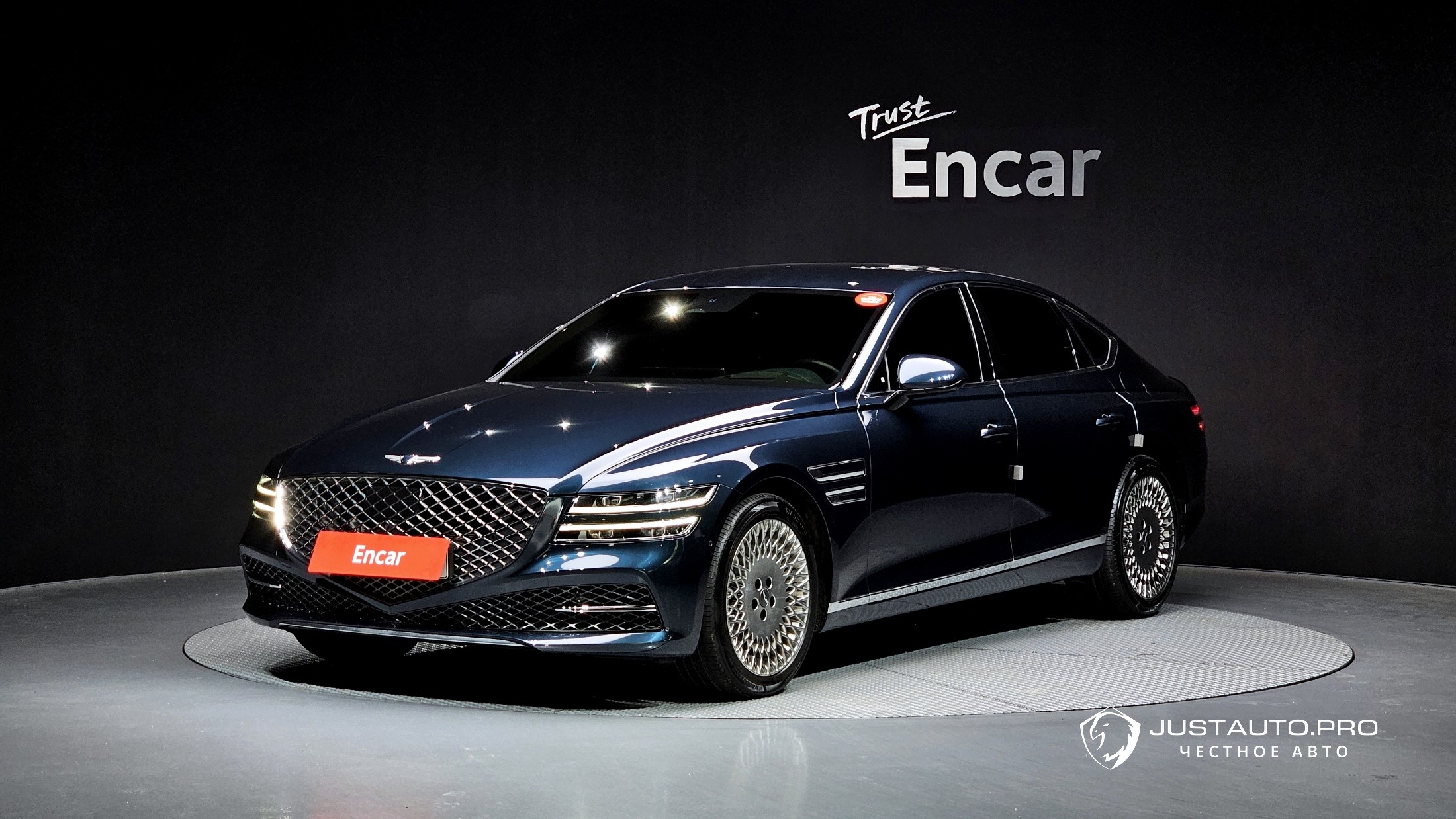 Автомобиль Genesis G80